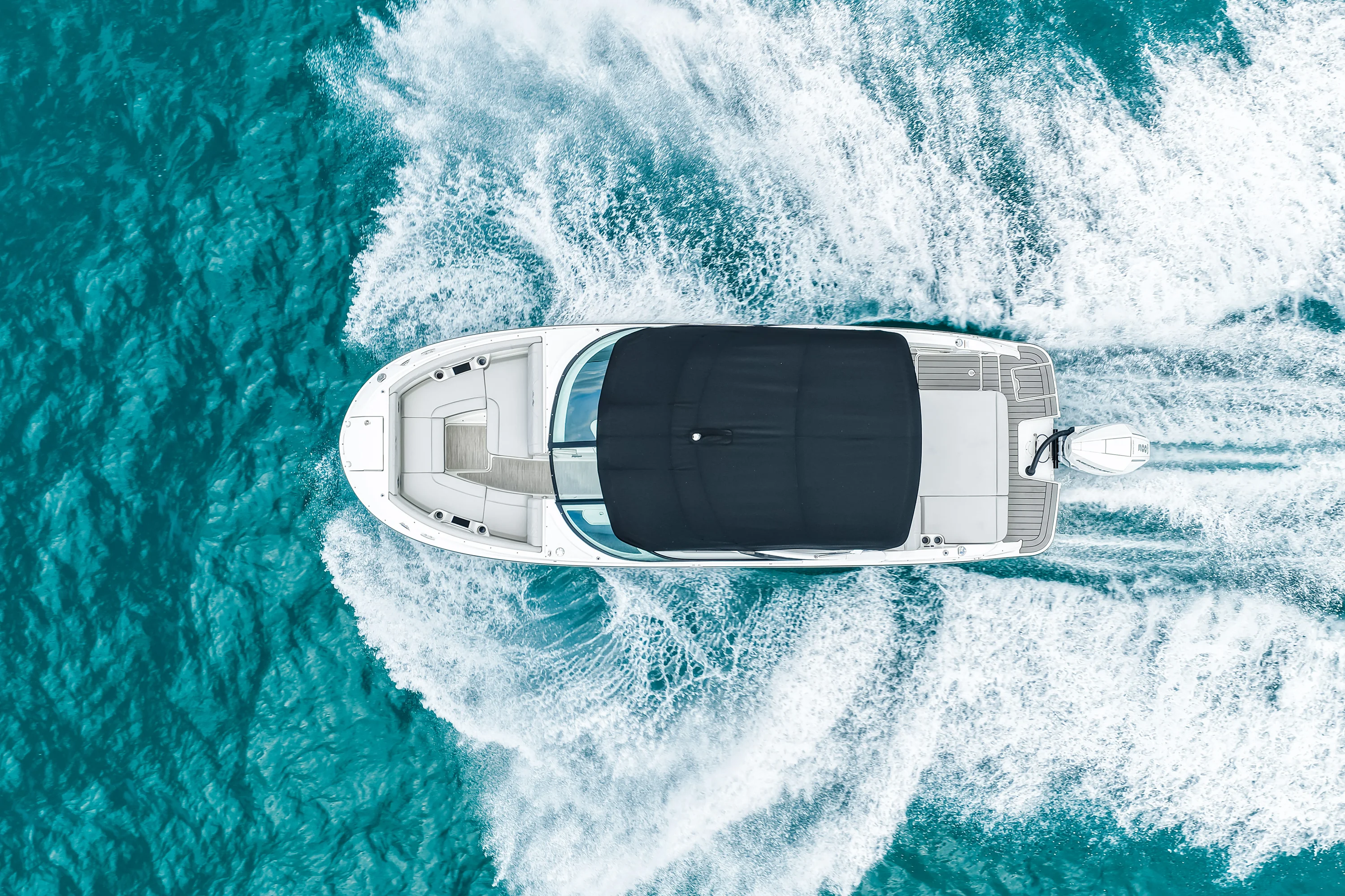 2026 Sea Ray SDX 250 Outboard Image Thumbnail #6