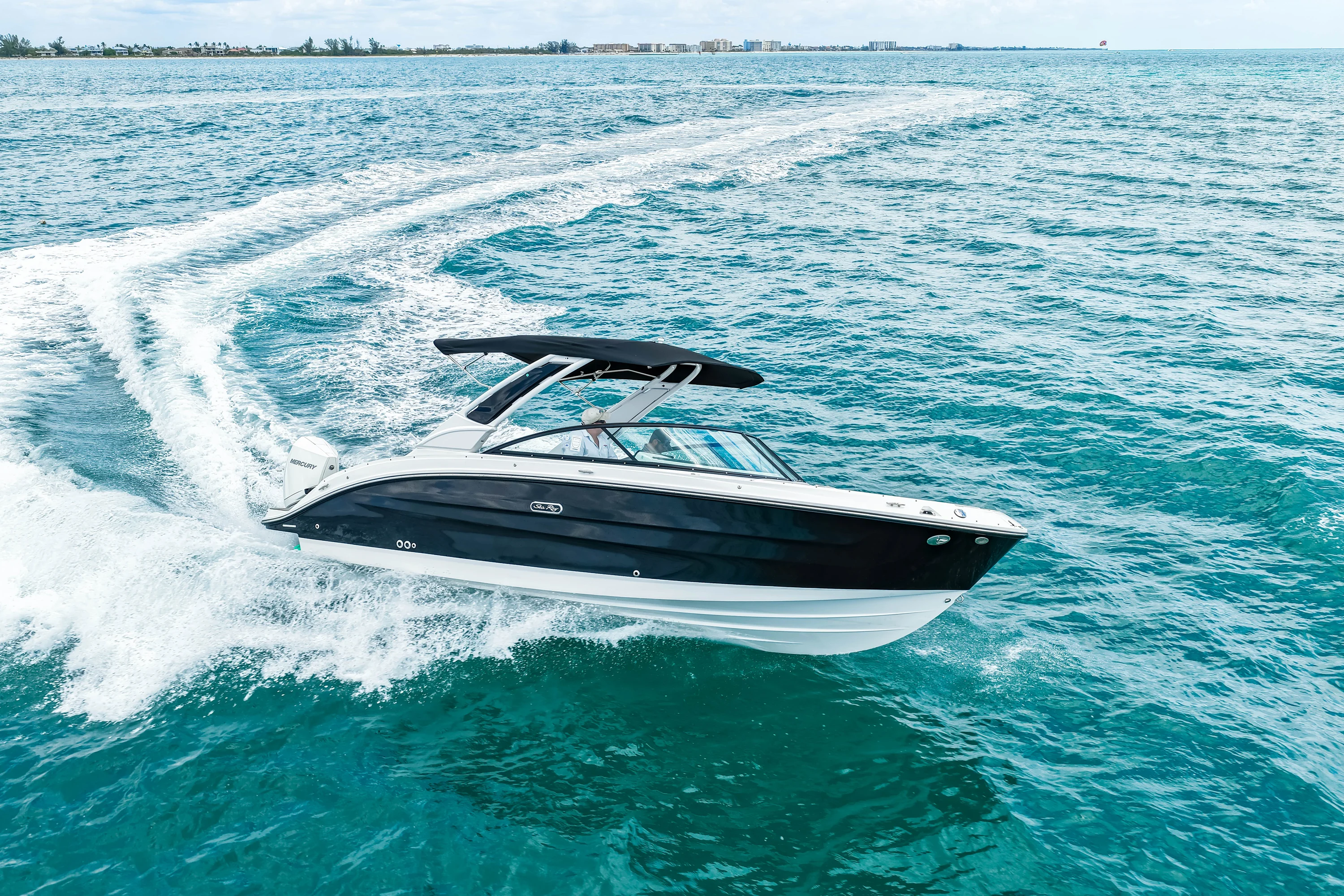 2026 Sea Ray SDX 250 Outboard Image Thumbnail #31