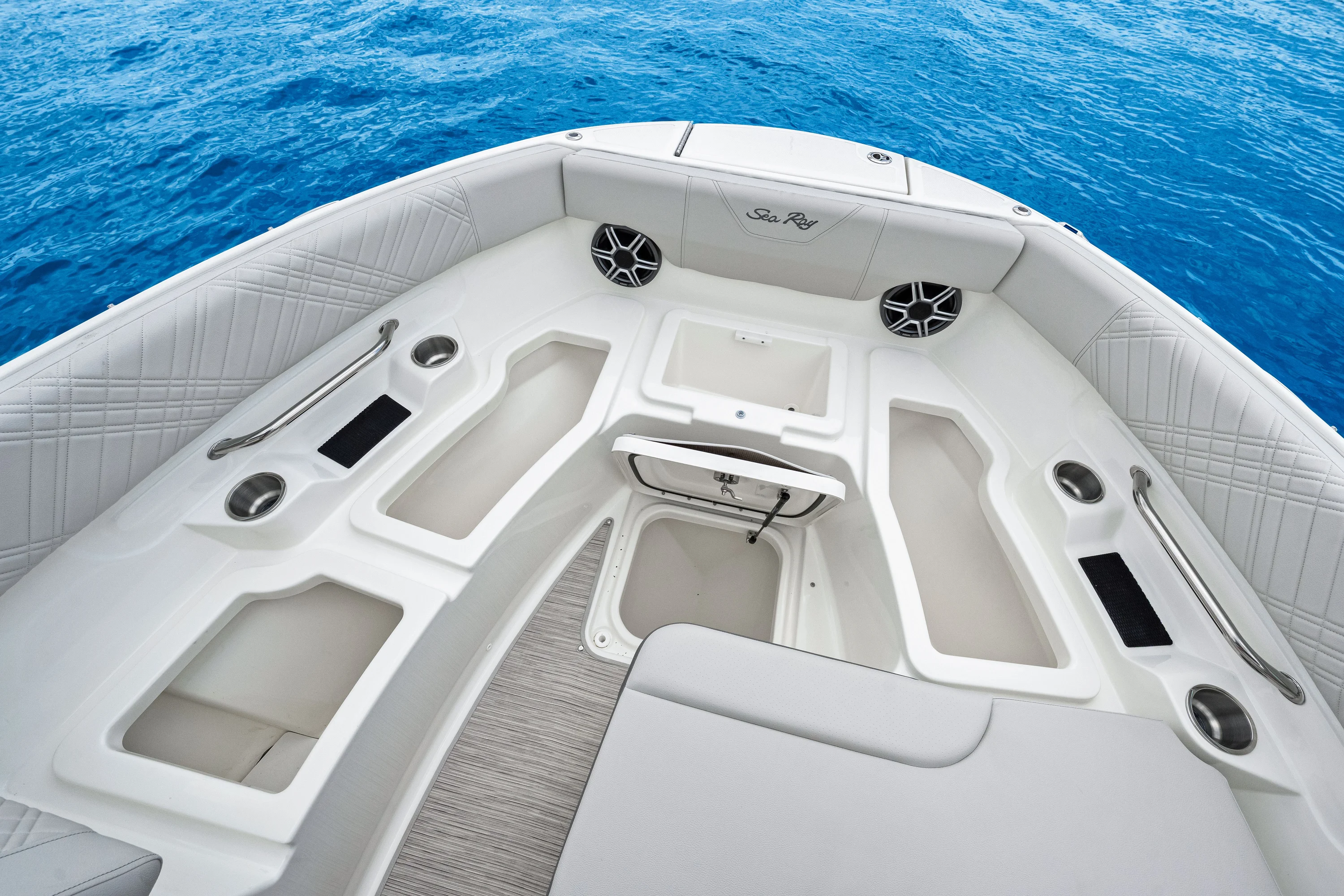 2026 Sea Ray SDX 250 Outboard Image Thumbnail #66