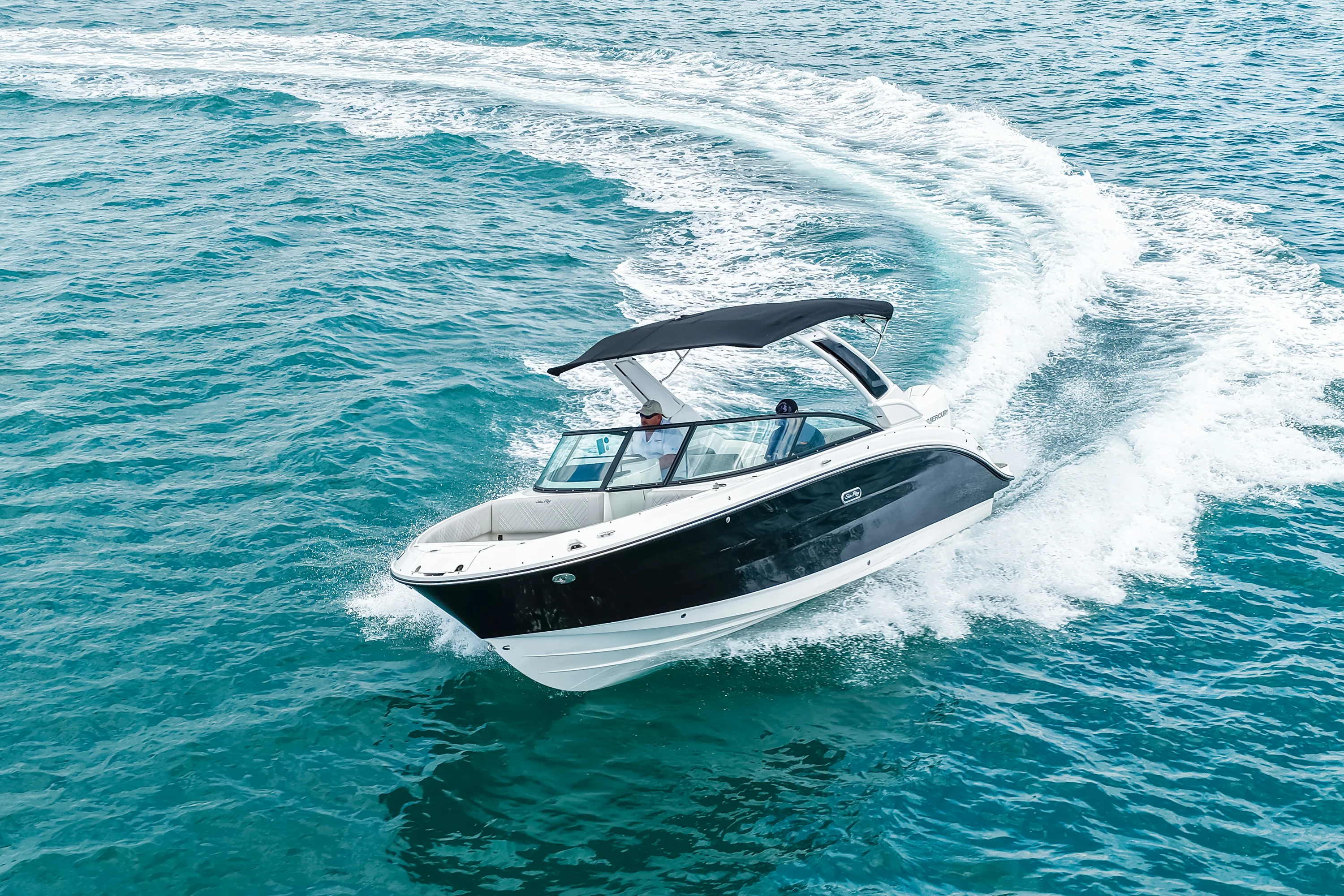 2026 Sea Ray SDX 250 Outboard Image Thumbnail #4