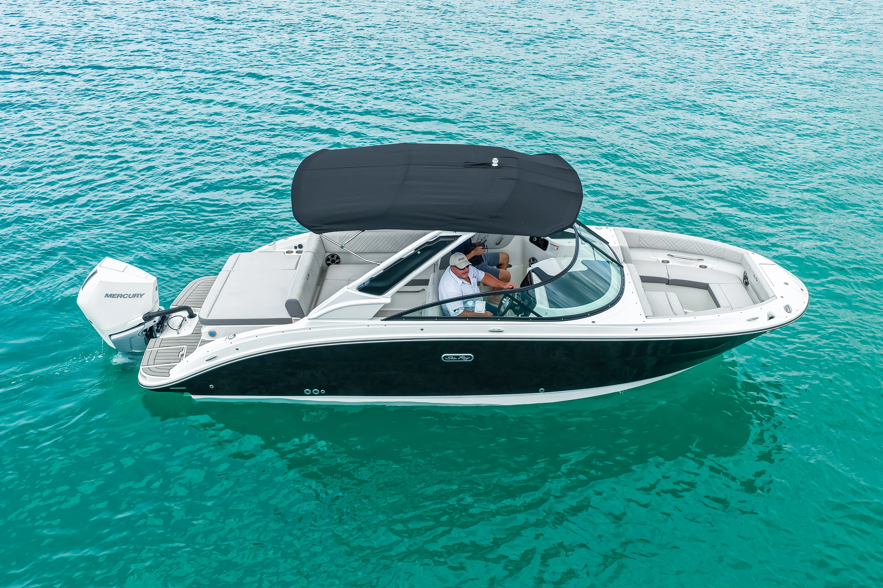 2026 Sea Ray SDX 250 Outboard Image Thumbnail #50
