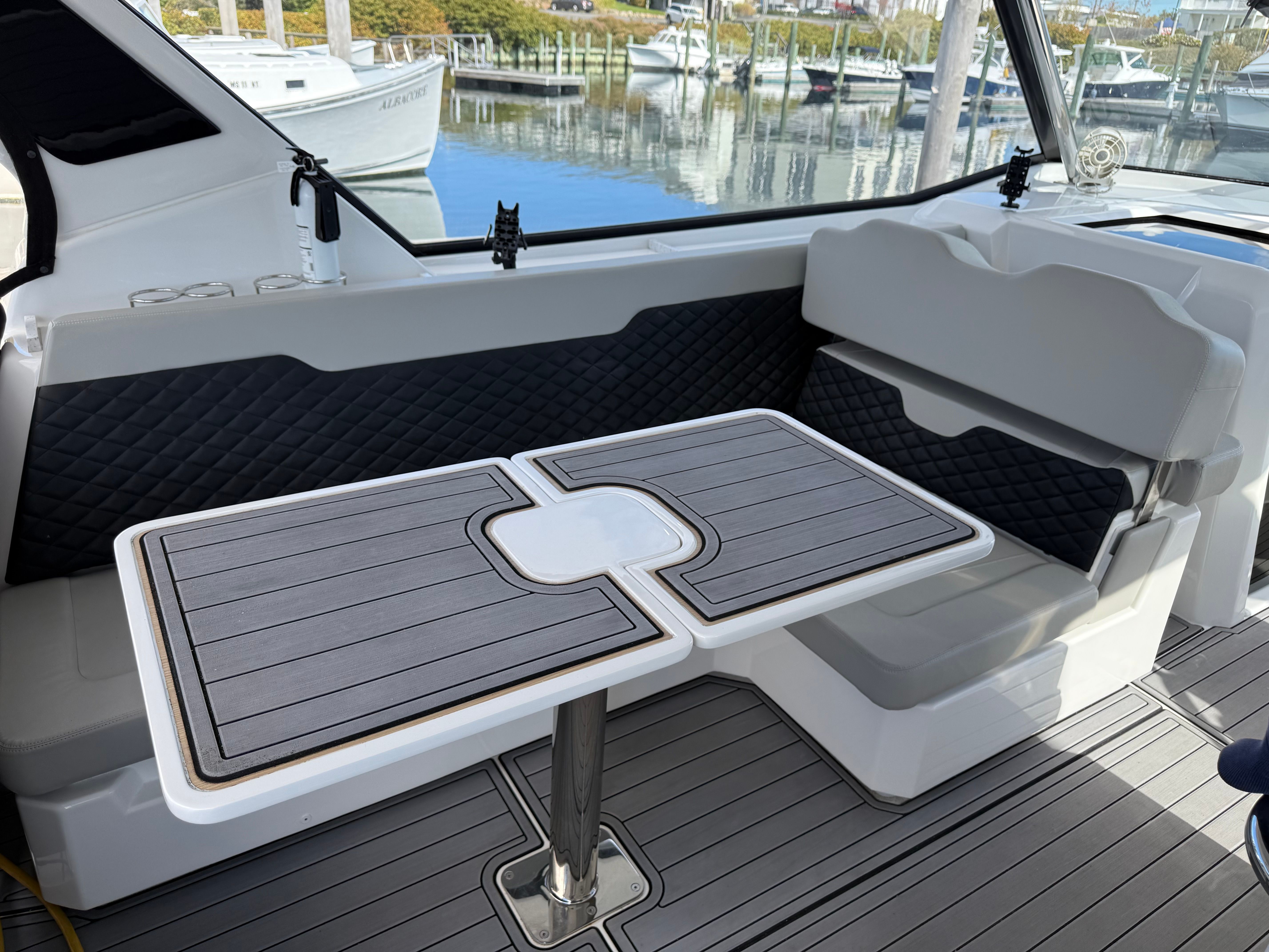 2021 Aquila 36 Image Thumbnail #8