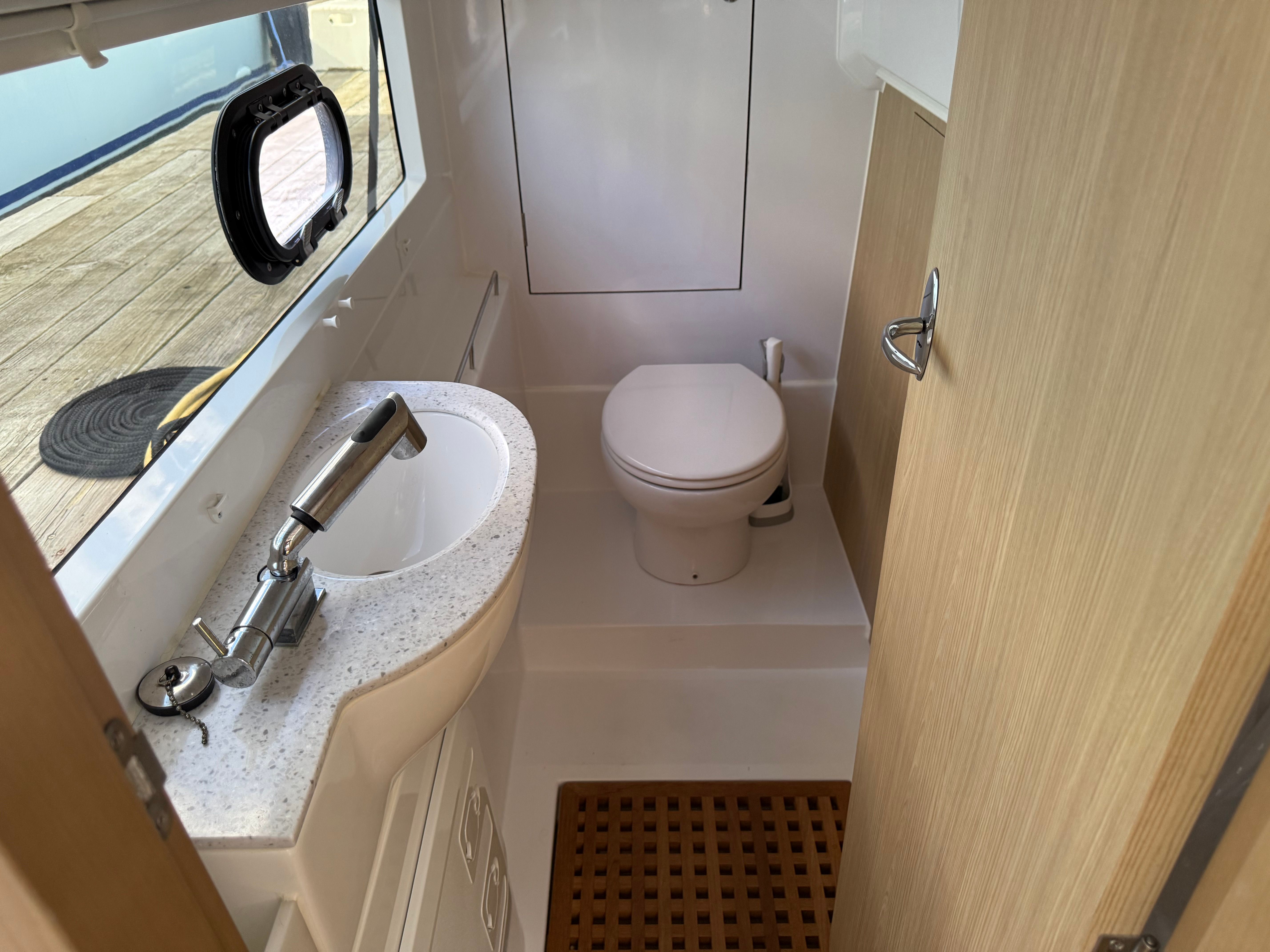 2021 Aquila 36 Image Thumbnail #20