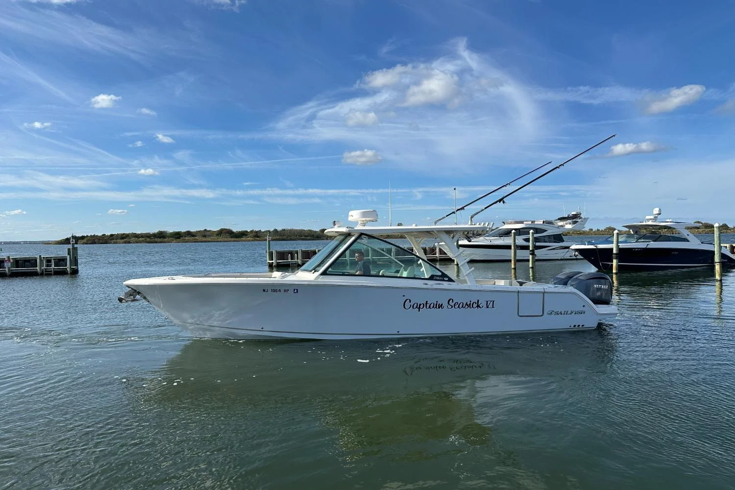 2023 Sailfish 316 DC Image Thumbnail #2