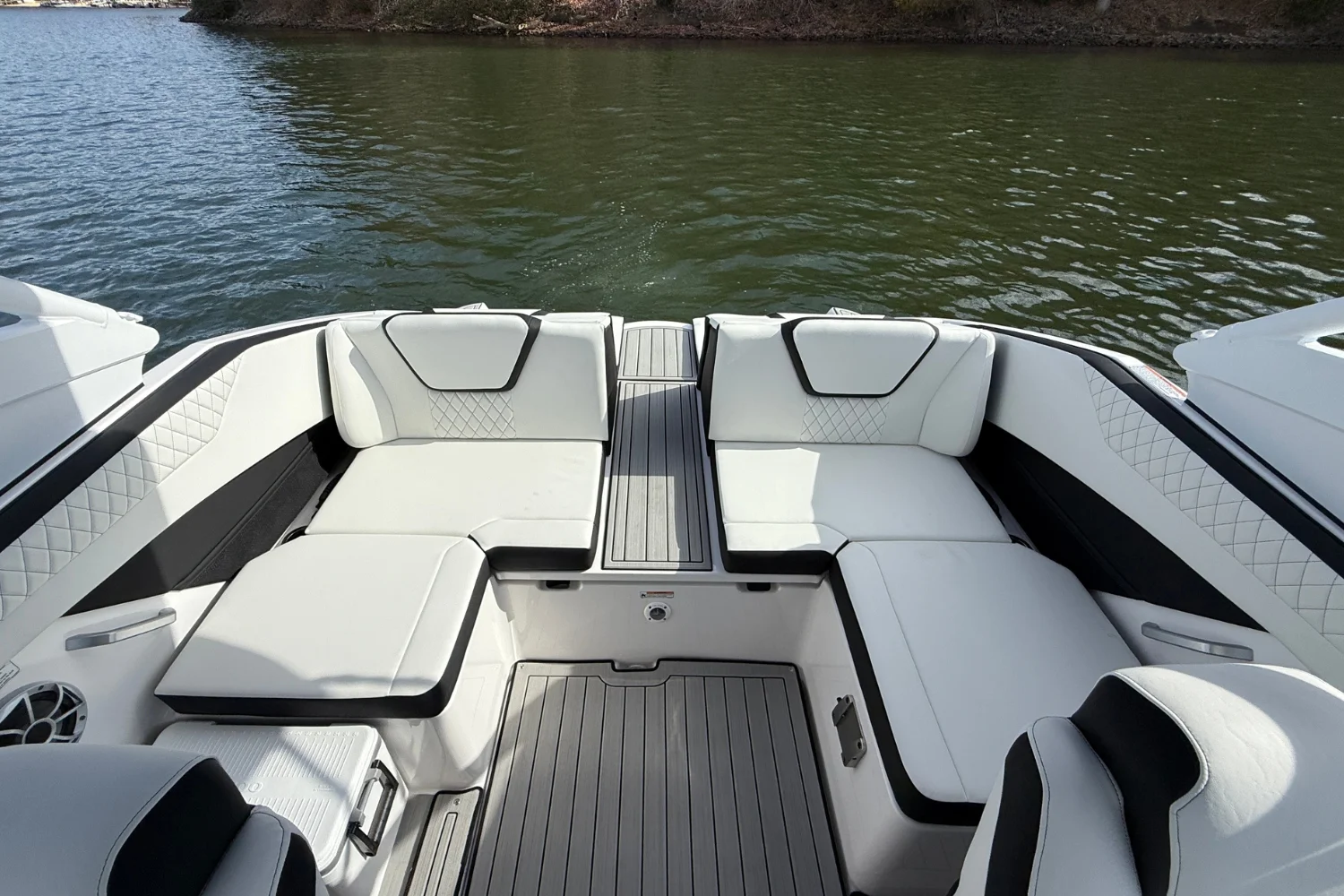 2026 Yamaha 222SE Image Thumbnail #17