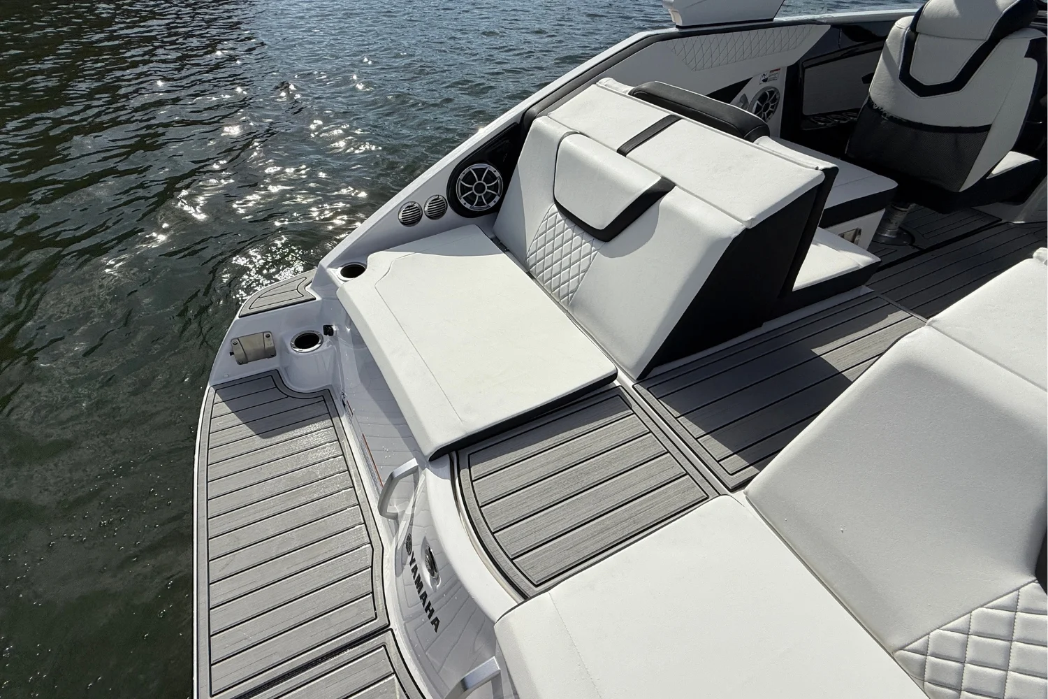 2026 Yamaha 222SE Image Thumbnail #9