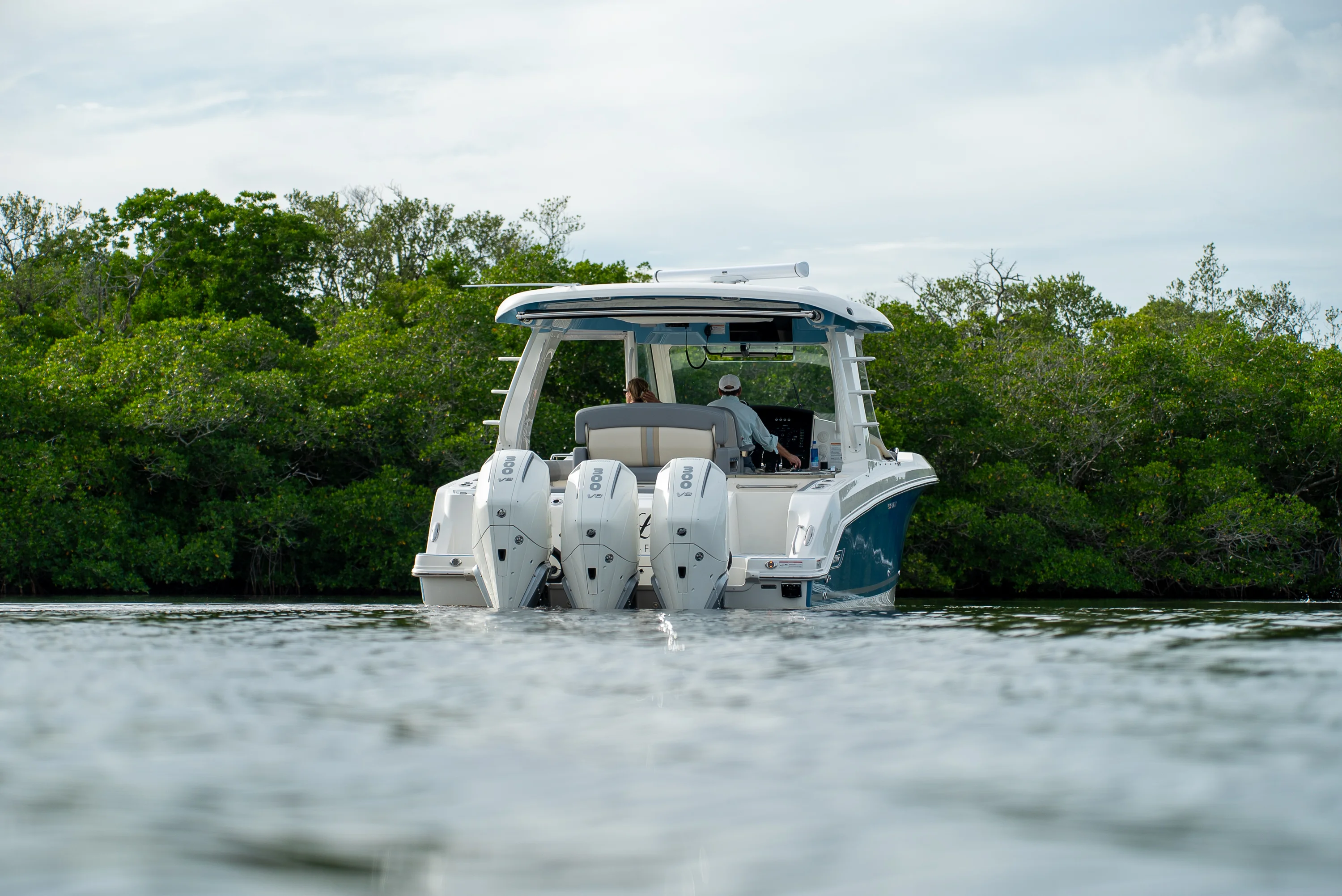 2025 Boston Whaler 350 REALM Image Thumbnail #40