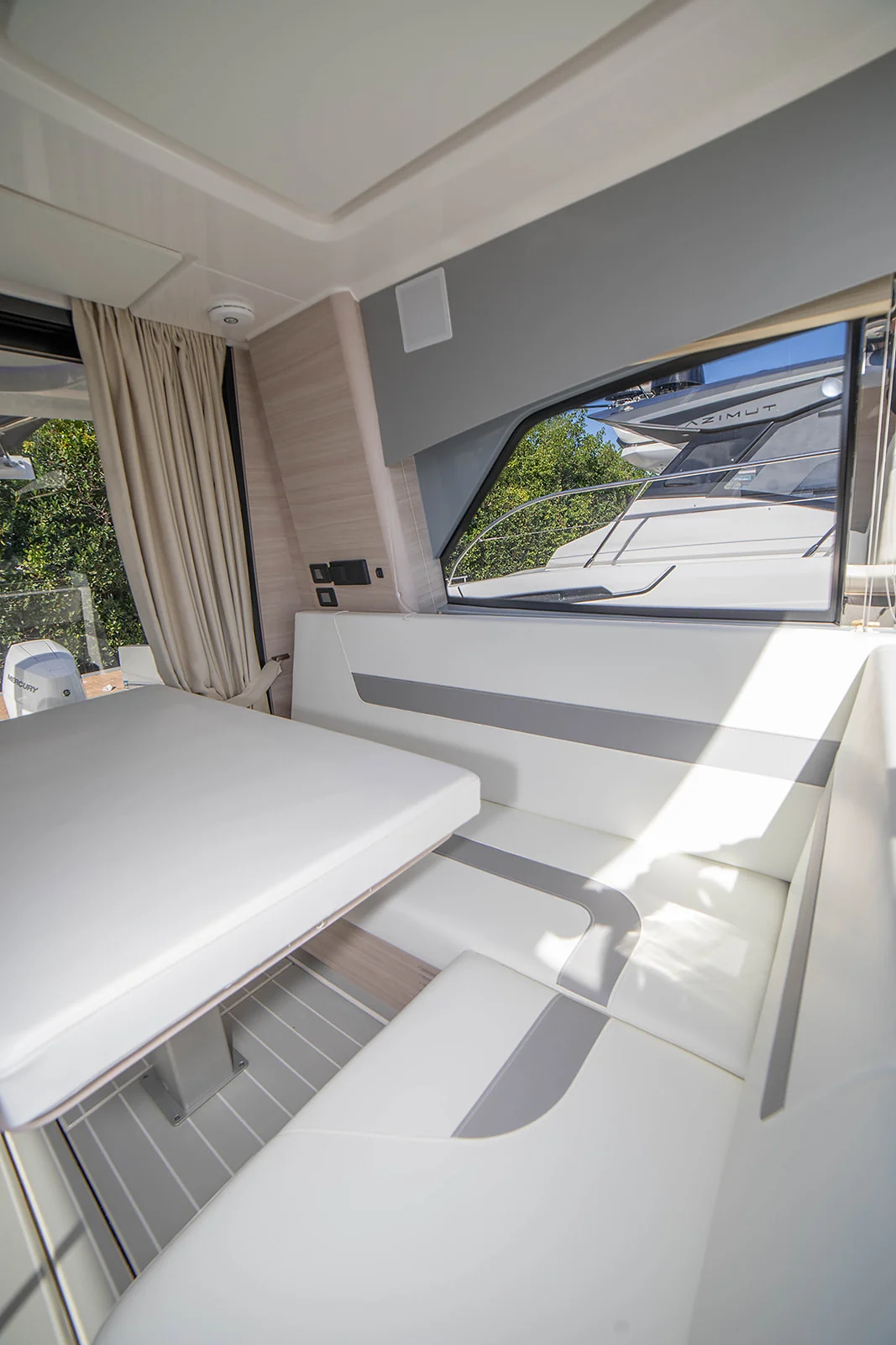 2026 Aquila 42 COUPE Image Thumbnail #13