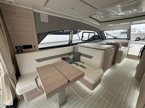 2026 Aquila 42 COUPE Image Thumbnail #5