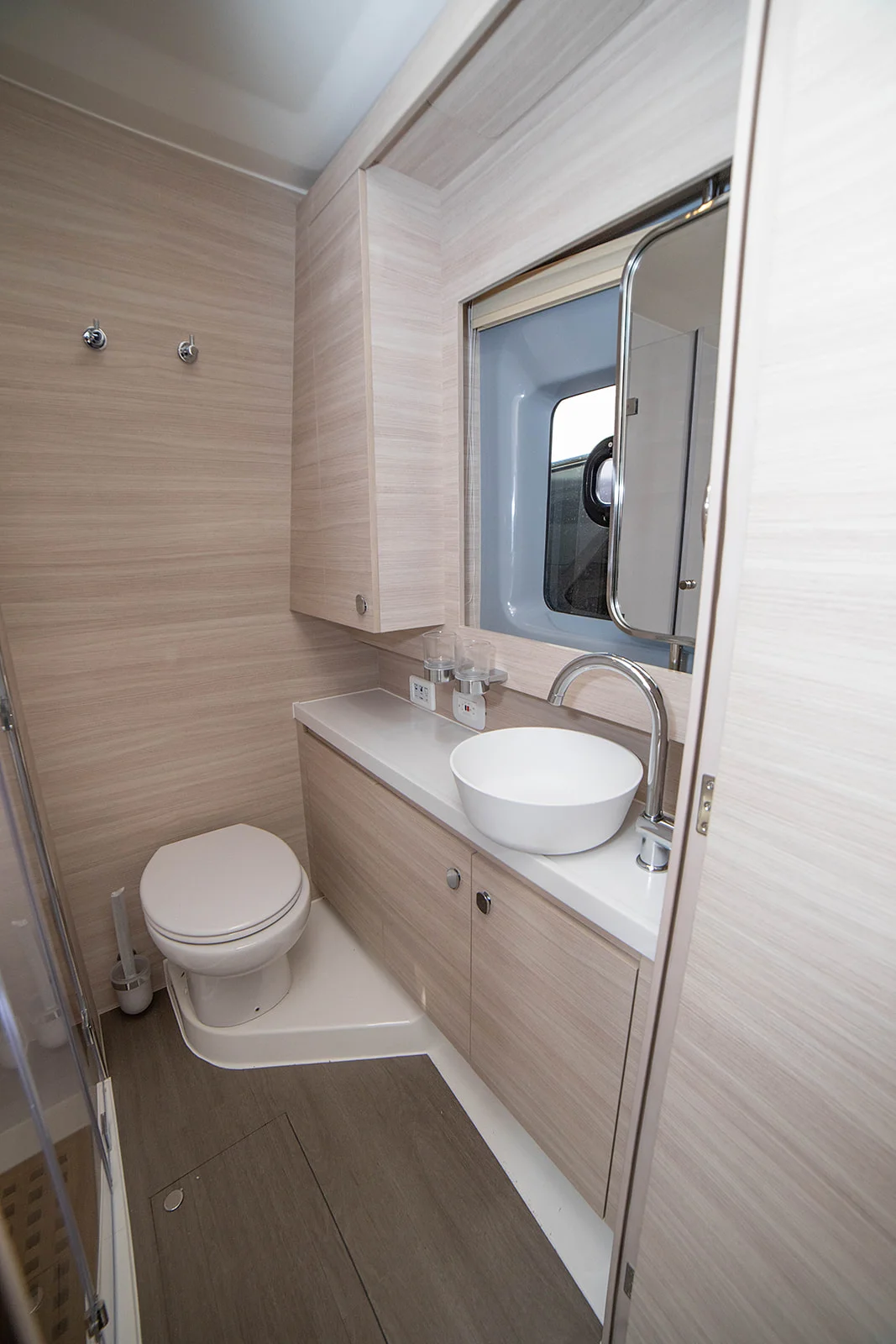 2026 Aquila 42 COUPE Image Thumbnail #34