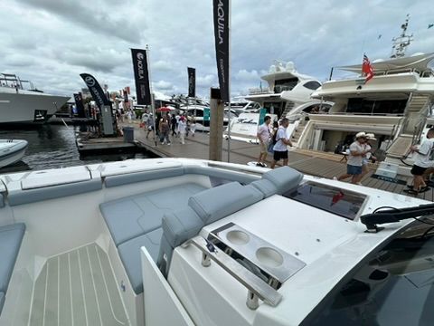 2026 Aquila 42 COUPE Image Thumbnail #16