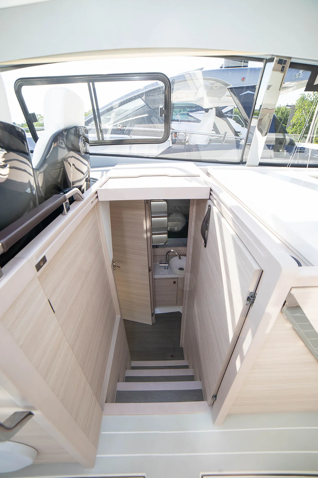 2026 Aquila 42 COUPE Image Thumbnail #23