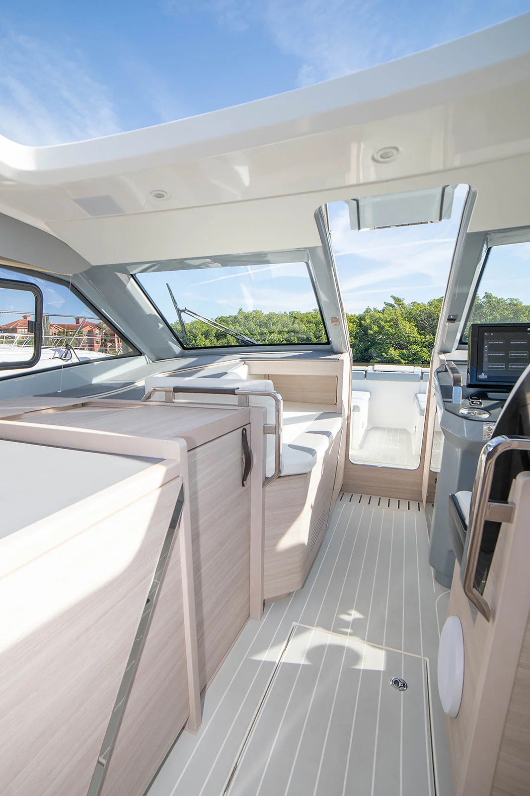 2026 Aquila 42 COUPE Image Thumbnail #15