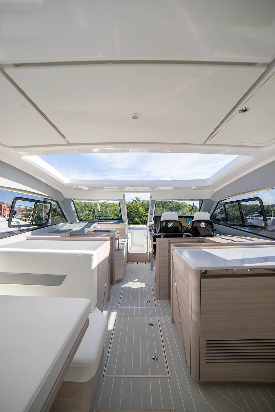 2026 Aquila 42 COUPE Image Thumbnail #36