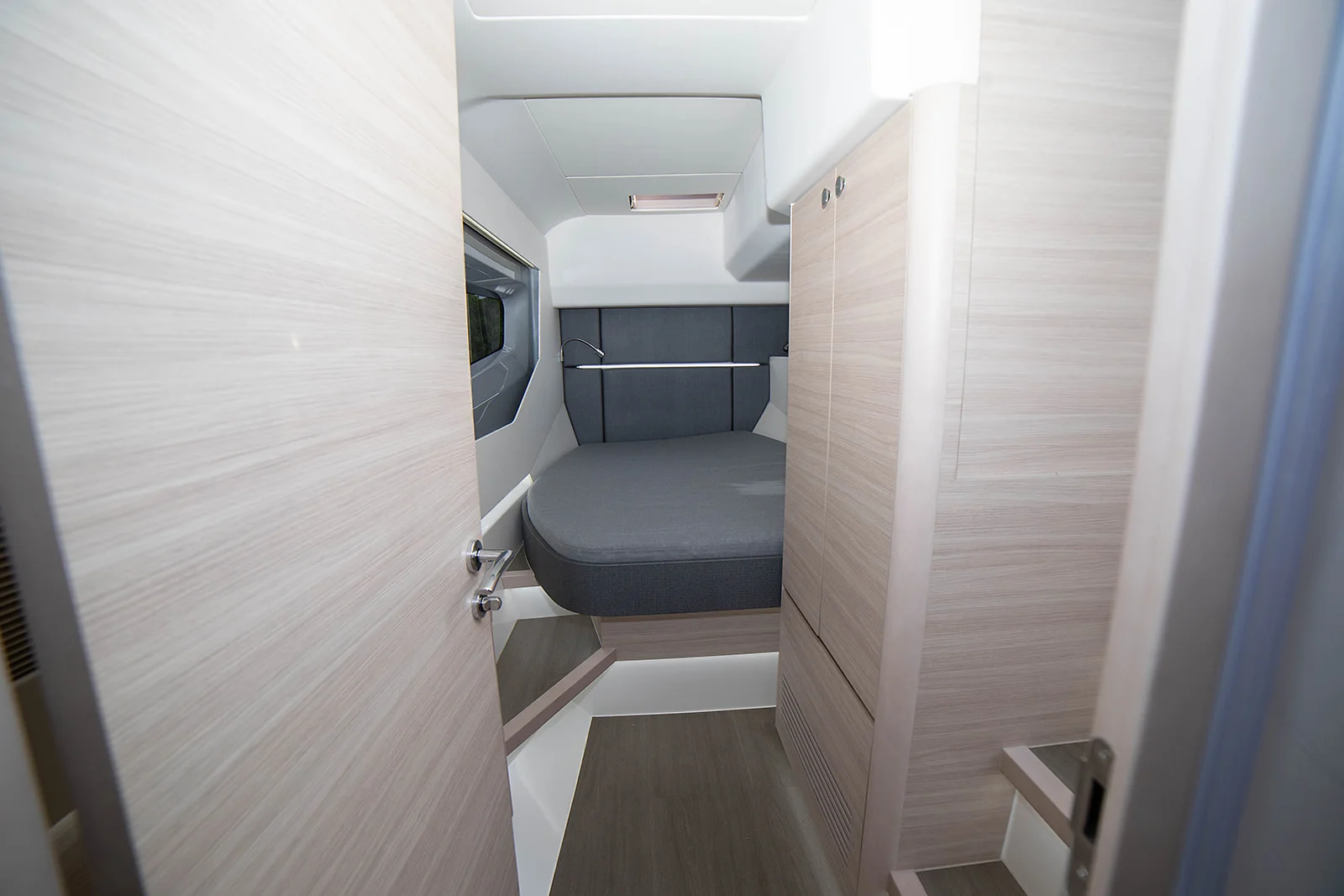 2026 Aquila 42 COUPE Image Thumbnail #31