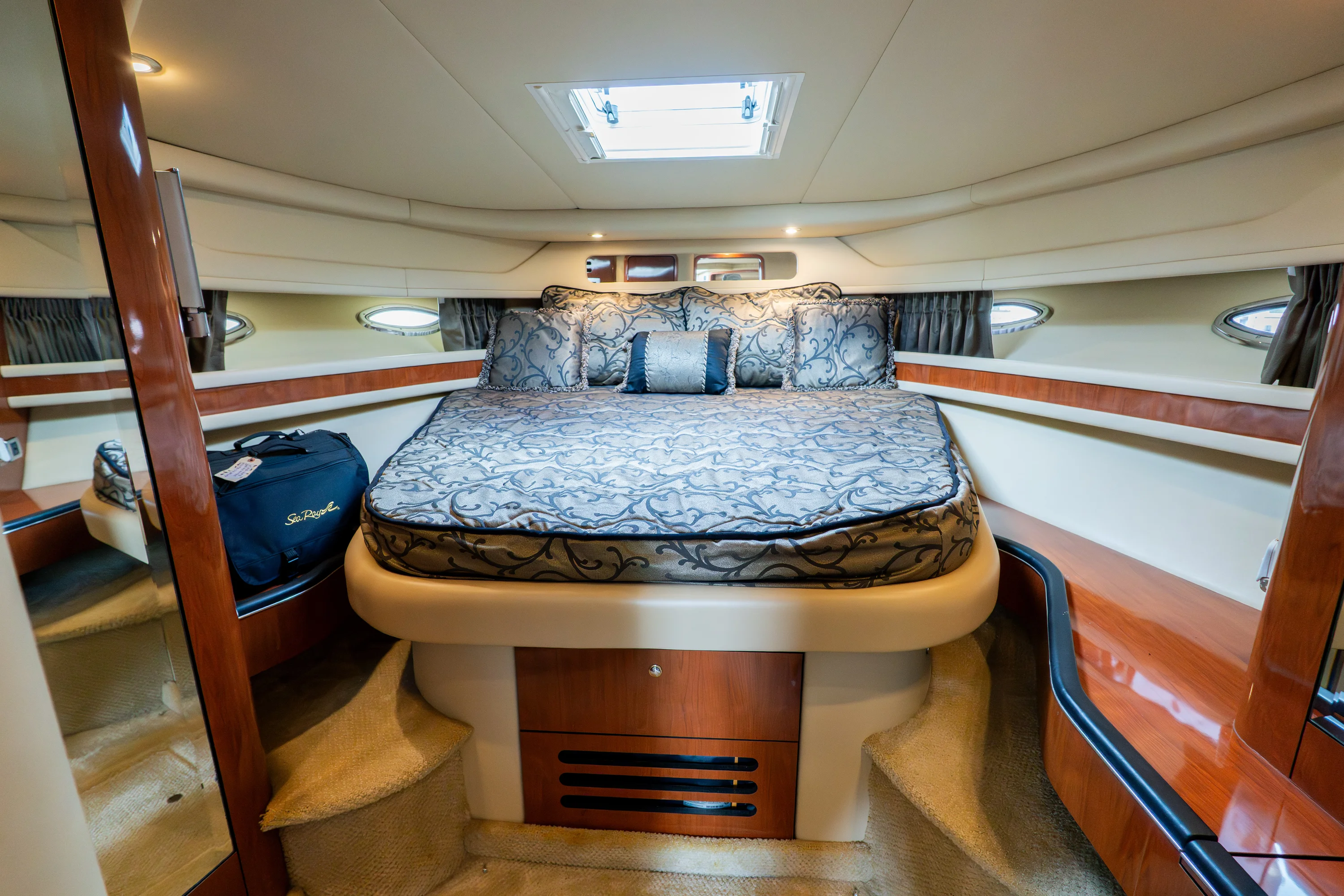 2003 Sea Ray 460 SUNDANCER Image Thumbnail #22