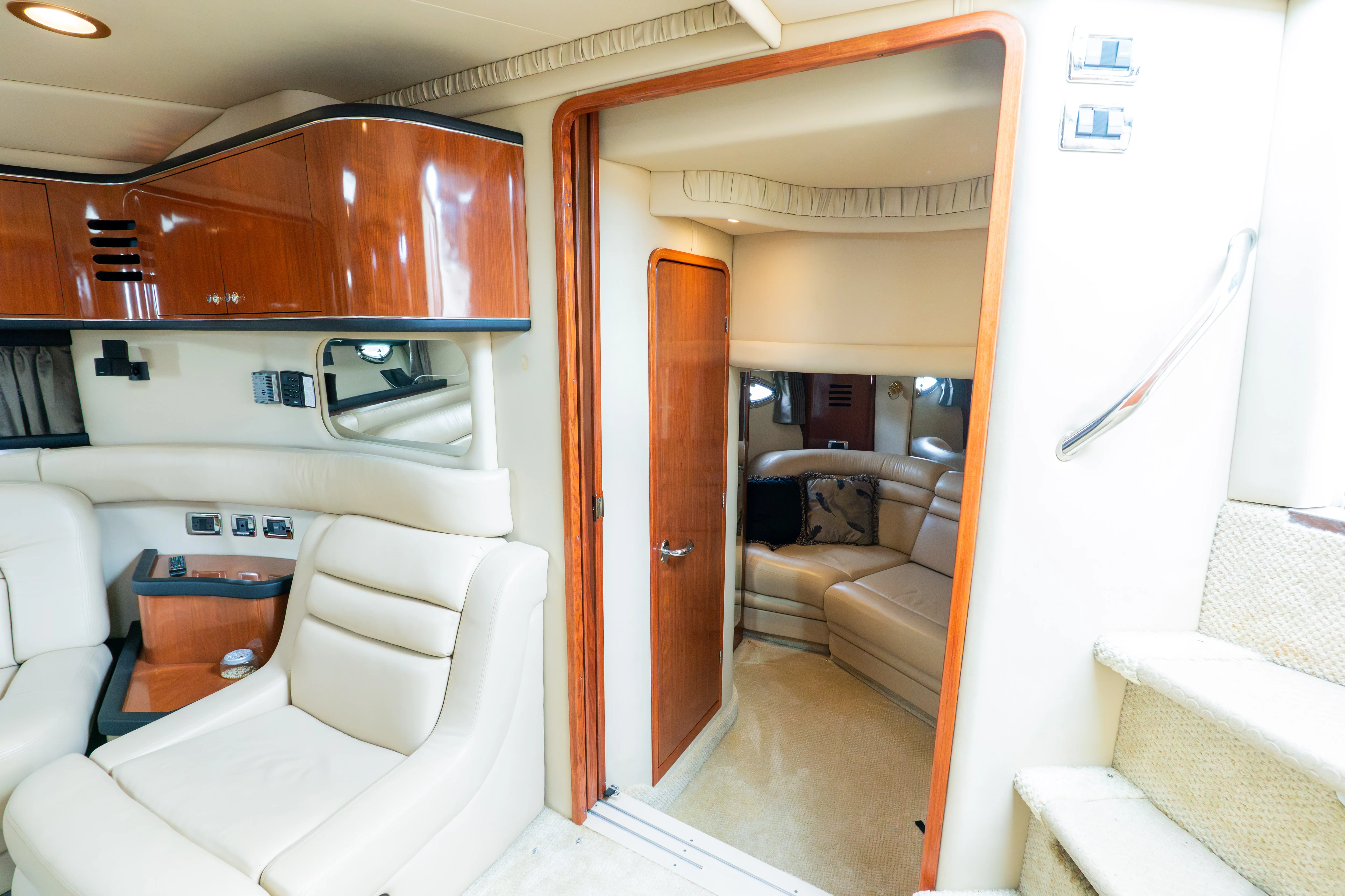 2003 Sea Ray 460 SUNDANCER Image Thumbnail #25