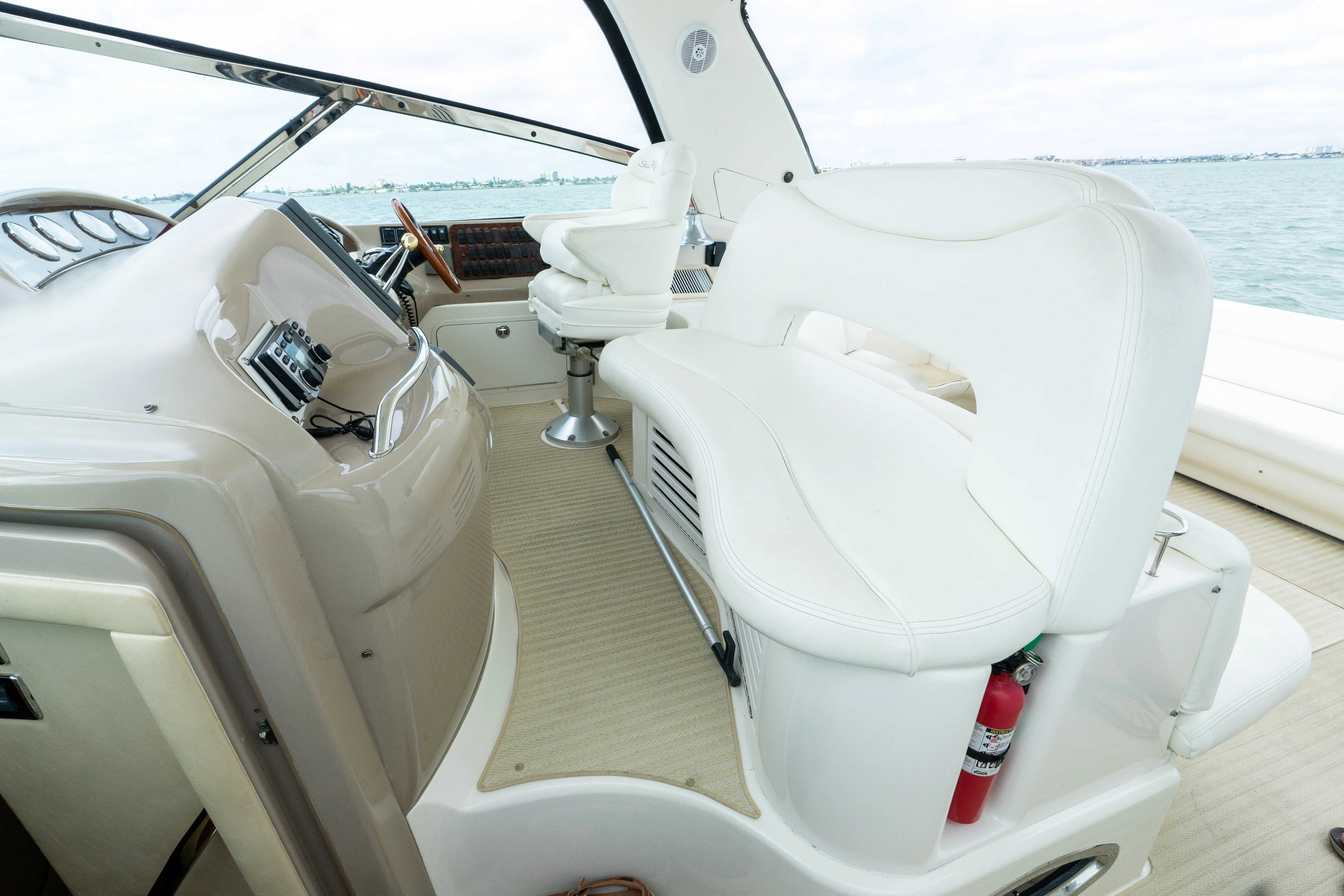 2003 Sea Ray 460 SUNDANCER Image Thumbnail #17