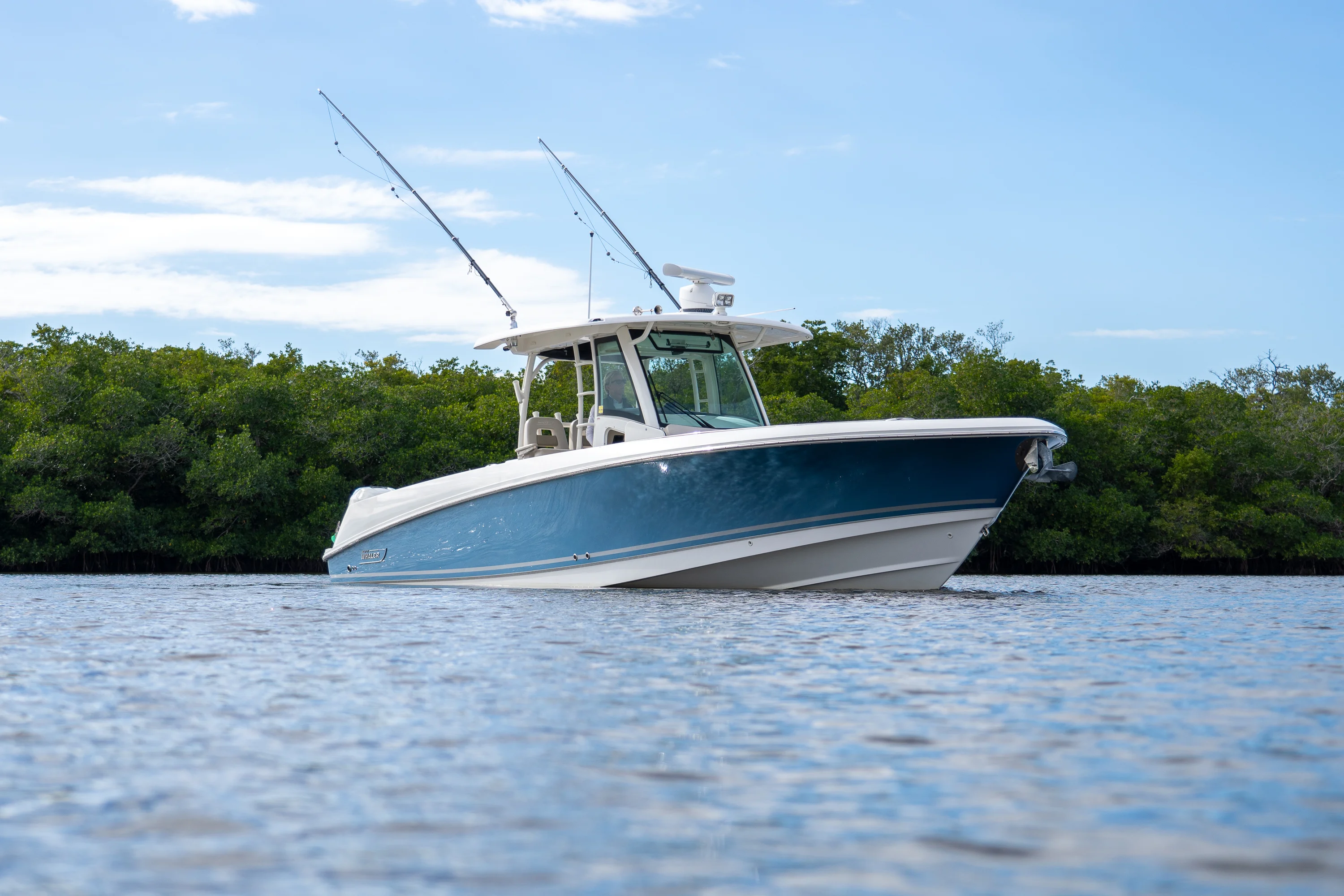 2019 Boston Whaler 350 Outrage Image Thumbnail #26