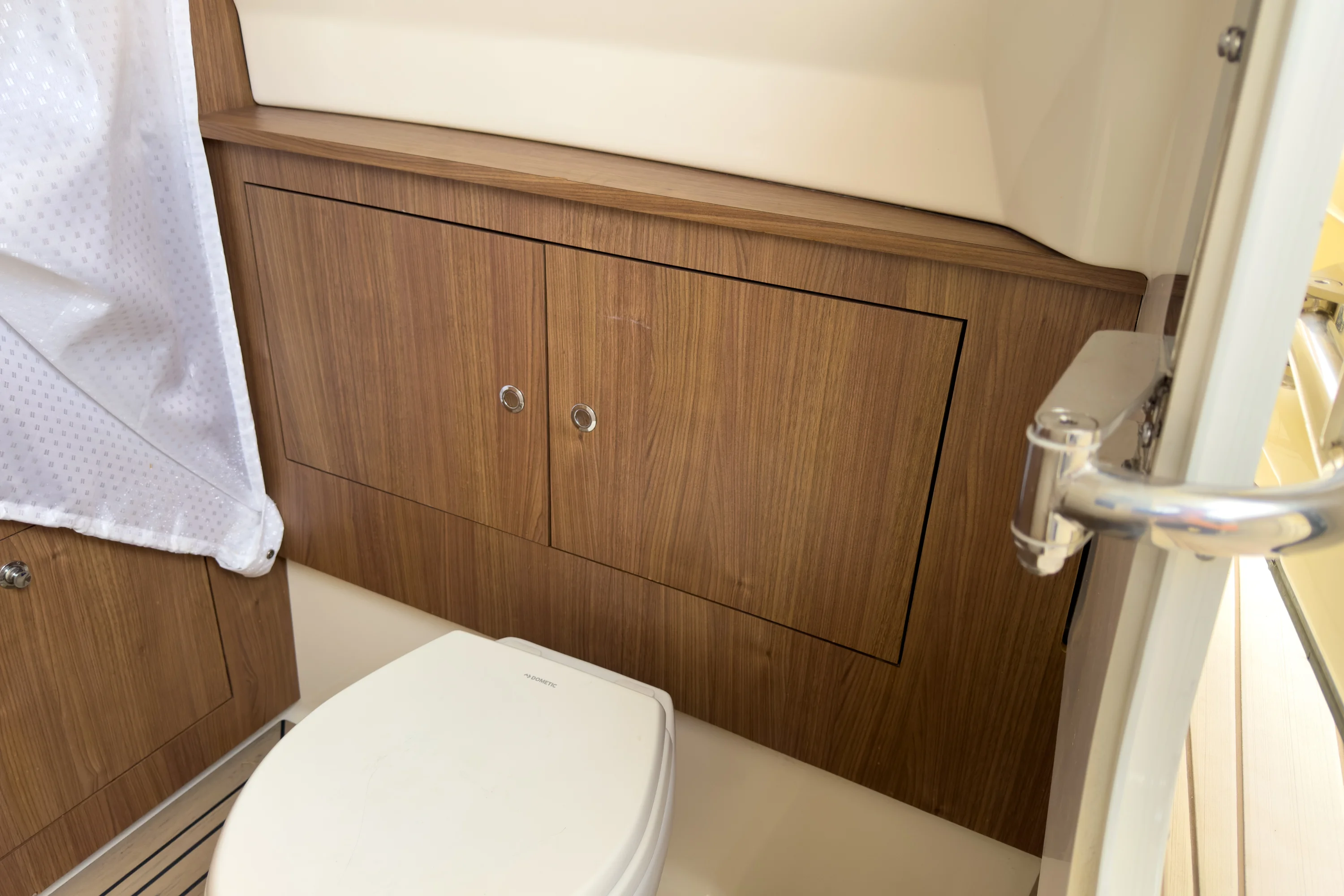 2019 Boston Whaler 350 Outrage Image Thumbnail #14