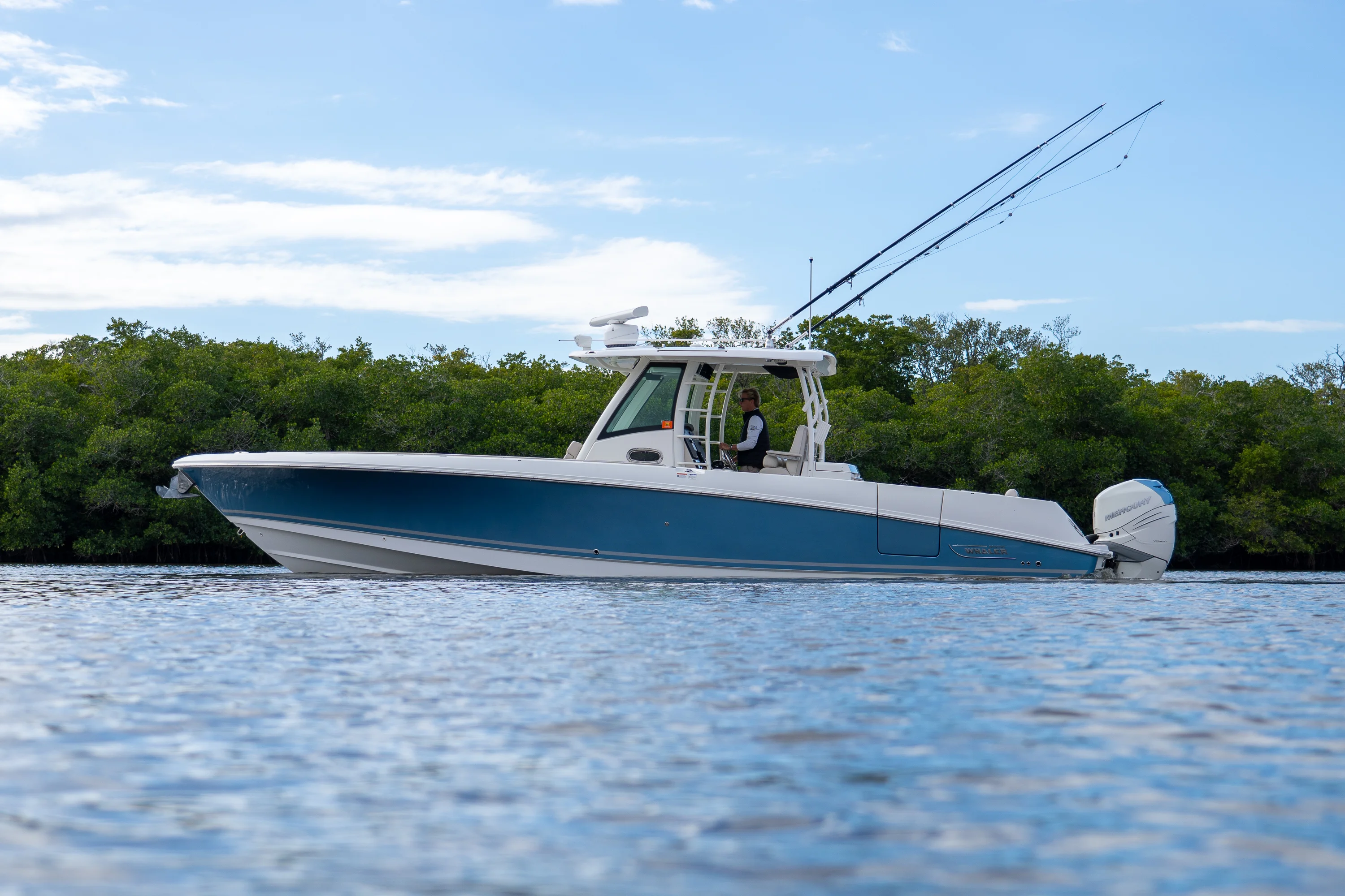 2019 Boston Whaler 350 Outrage Image Thumbnail #30