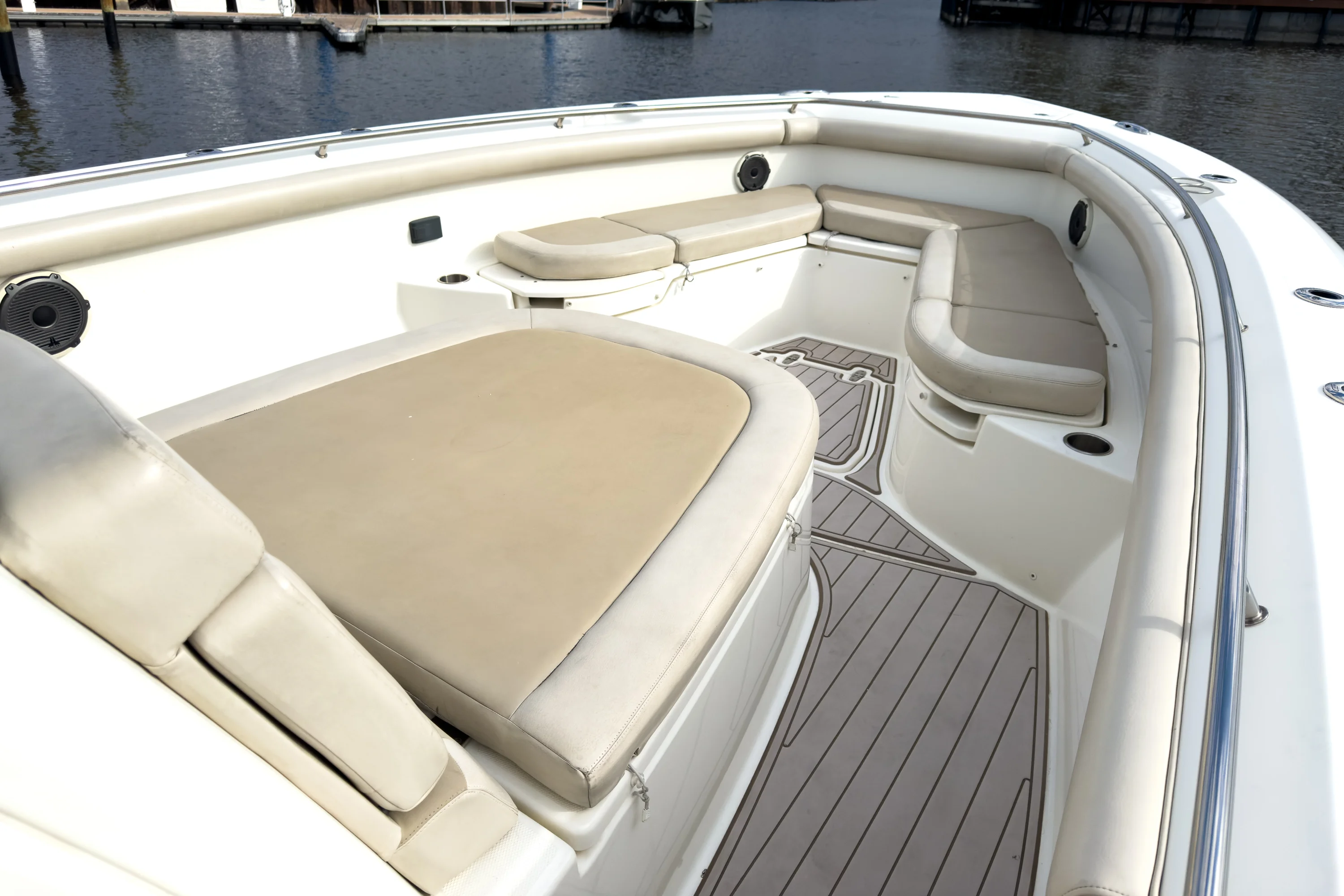 2019 Boston Whaler 350 Outrage Image Thumbnail #17