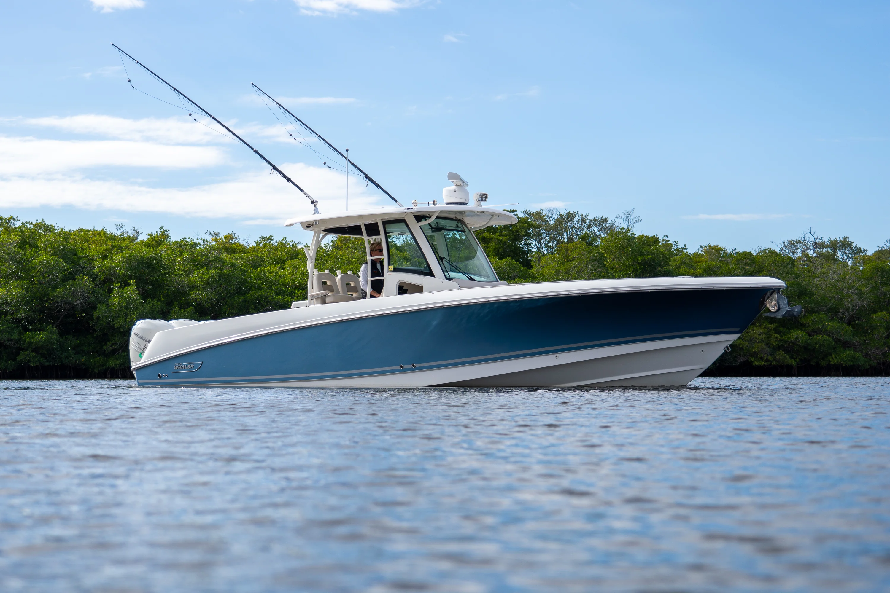 2019 Boston Whaler 350 Outrage Image Thumbnail #0