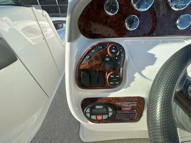 2005 Sea Ray 290 Select EX Image Thumbnail #8