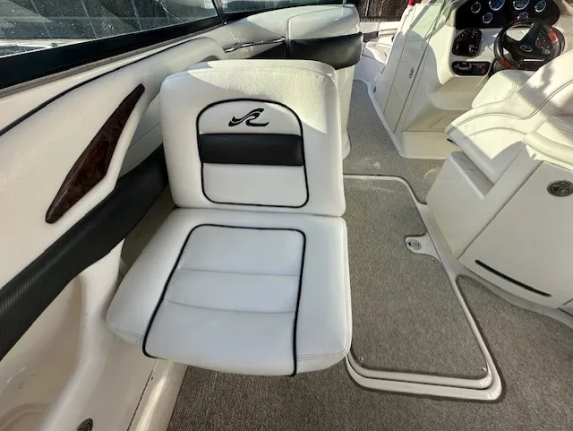 2005 Sea Ray 290 Select EX Image Thumbnail #7