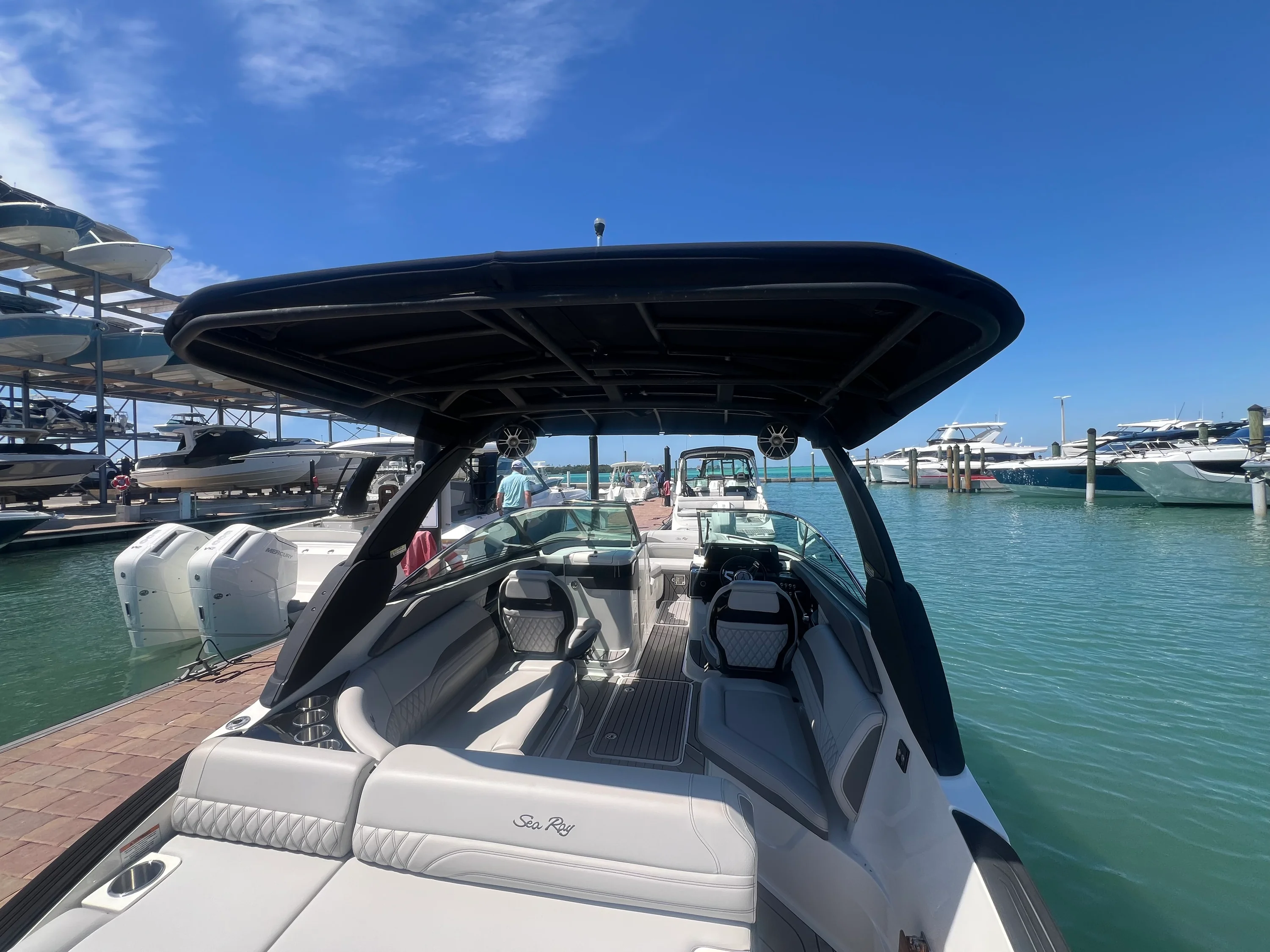 2023 Sea Ray SLX 260 Outboard Image Thumbnail #47