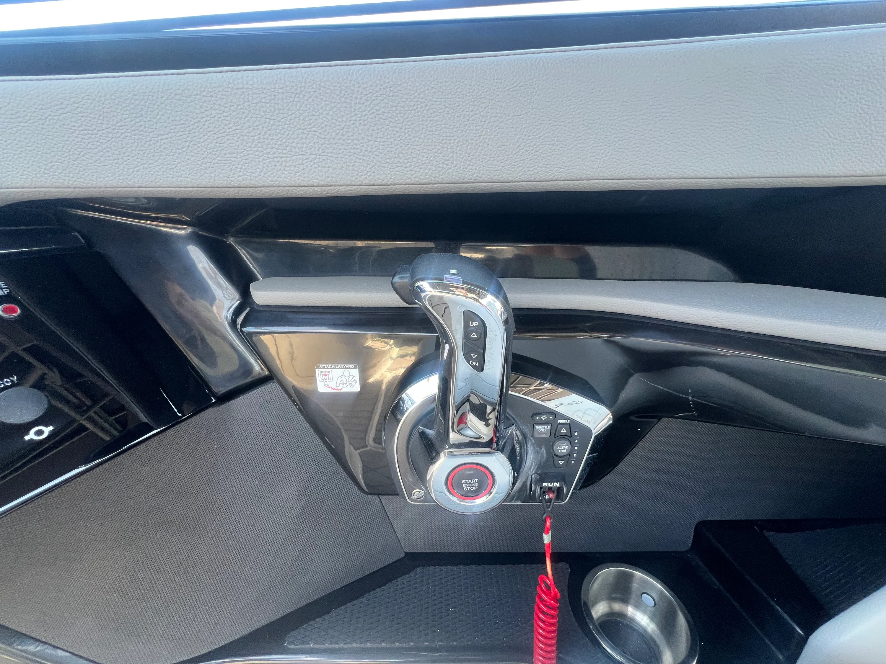 2023 Sea Ray SLX 260 Outboard Image Thumbnail #33