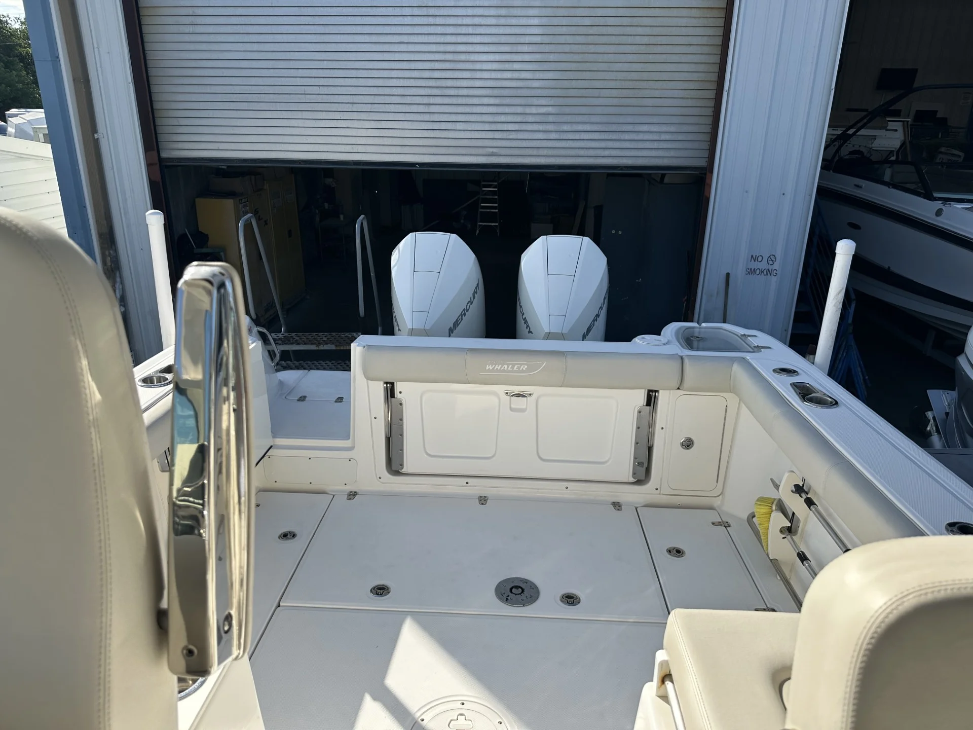 2021 Boston Whaler 285 CONQUEST Image Thumbnail #6