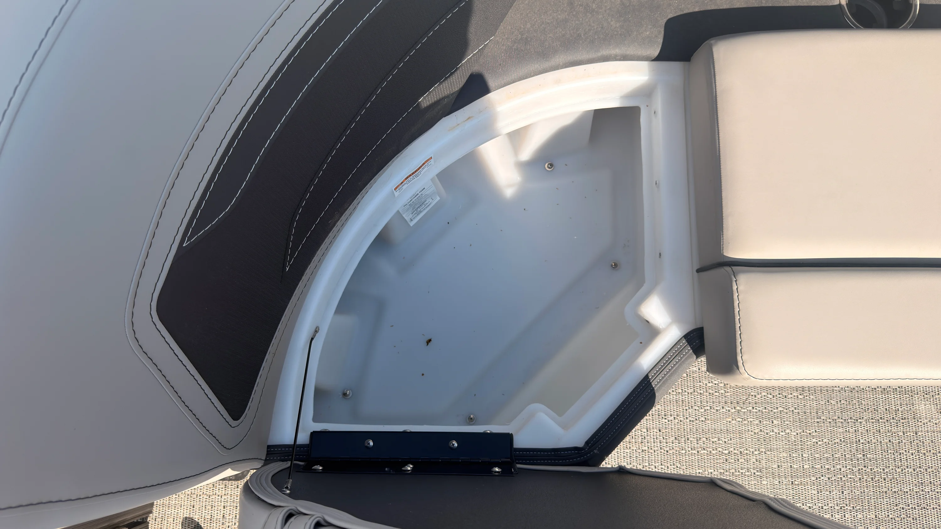 2026 Barletta Cabrio 24 UC Image Thumbnail #20