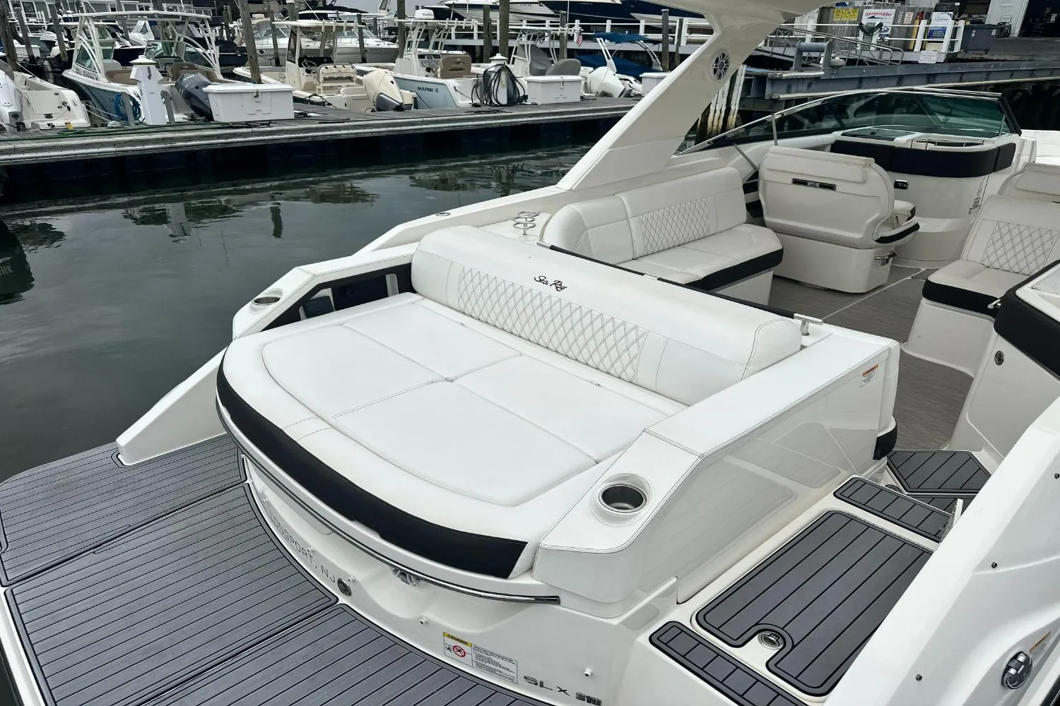 2019 Sea Ray 310 SLX Image Thumbnail #4