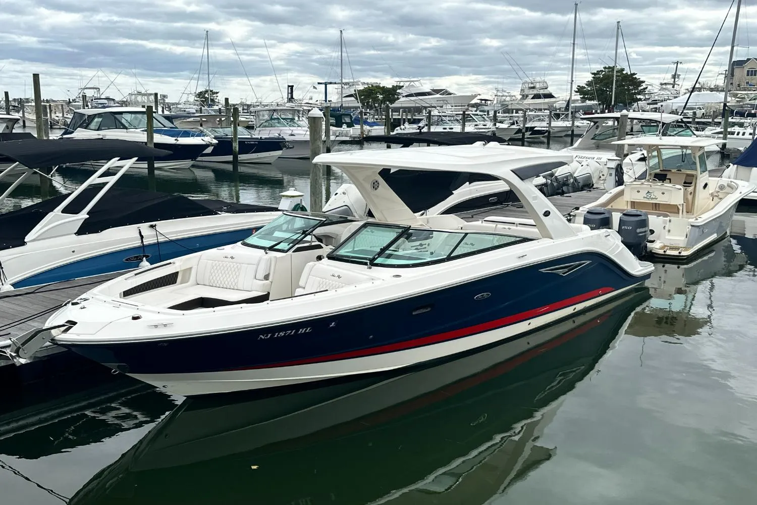2019 Sea Ray 310 SLX Image Thumbnail #2