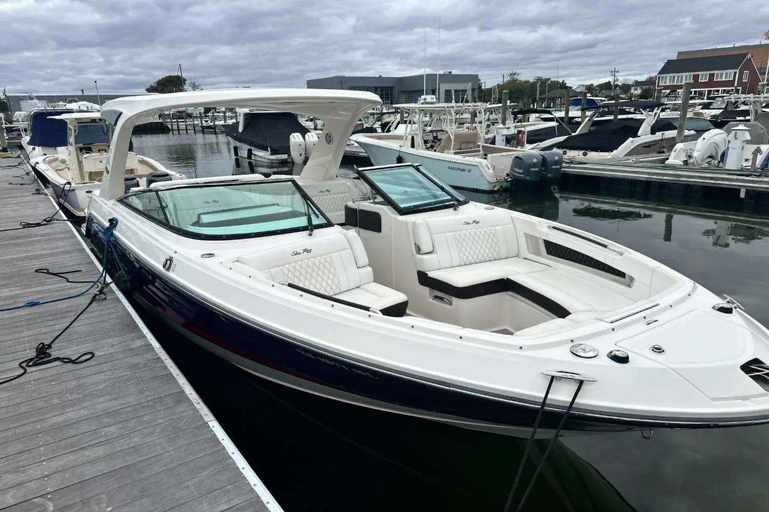 2019 Sea Ray 310 SLX Image Thumbnail #14