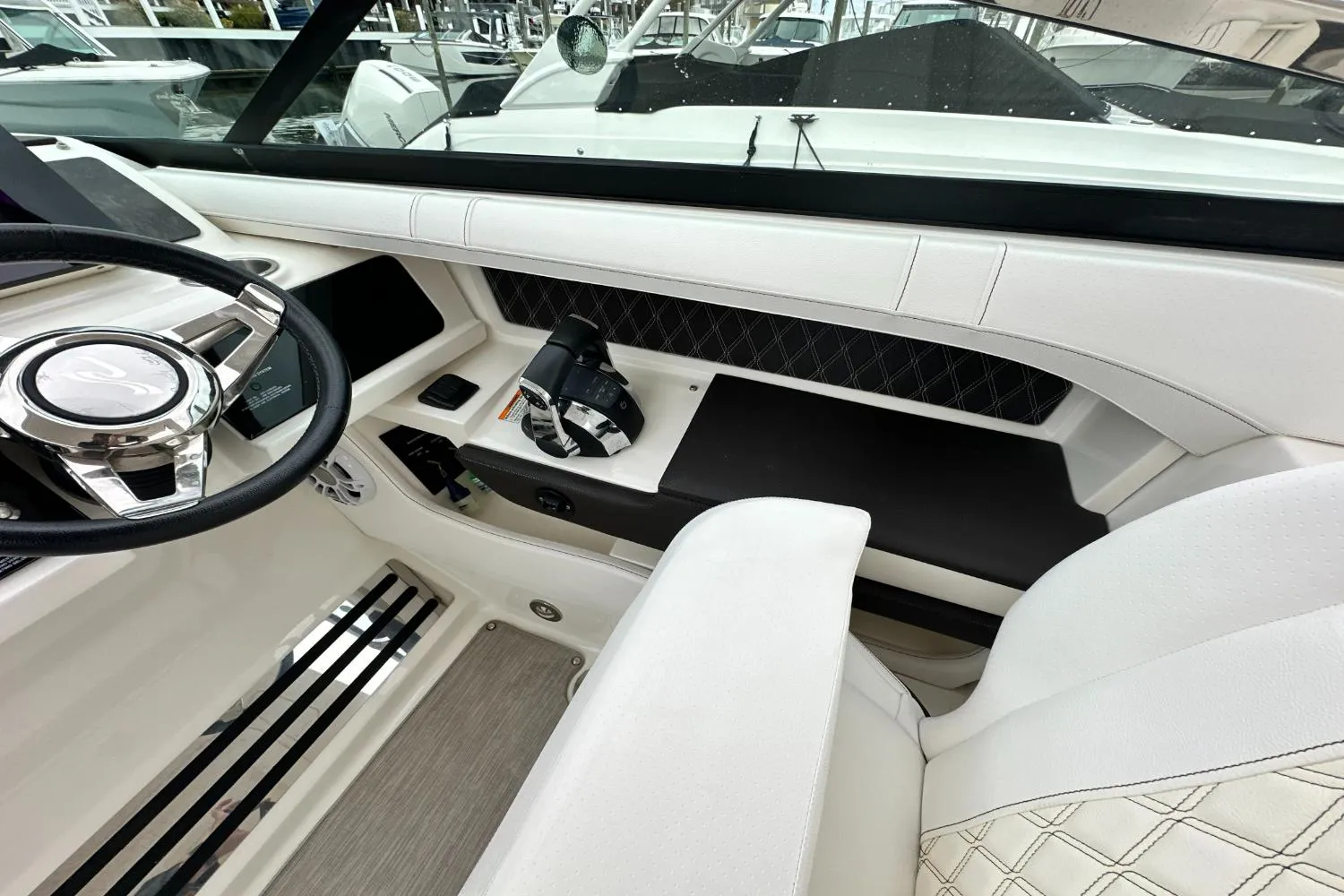 2019 Sea Ray 310 SLX Image Thumbnail #13