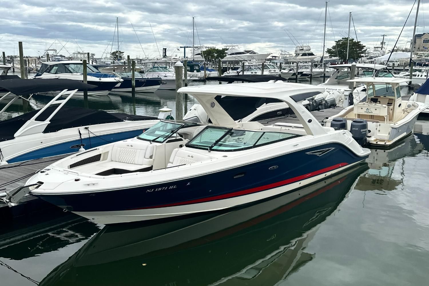 2019 Sea Ray 310 SLX Image Thumbnail #2