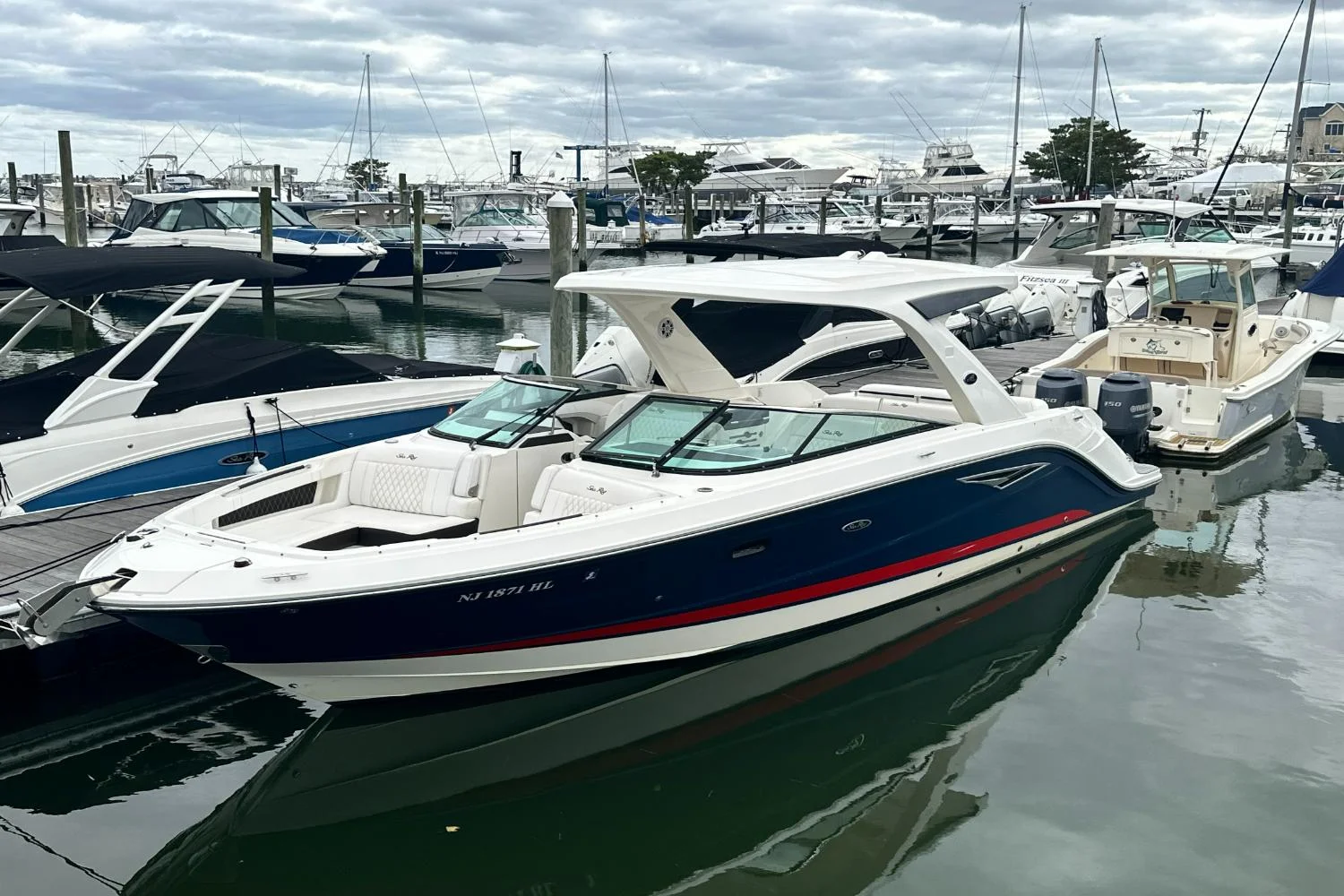 2019 Sea Ray 310 SLX Image Thumbnail #2