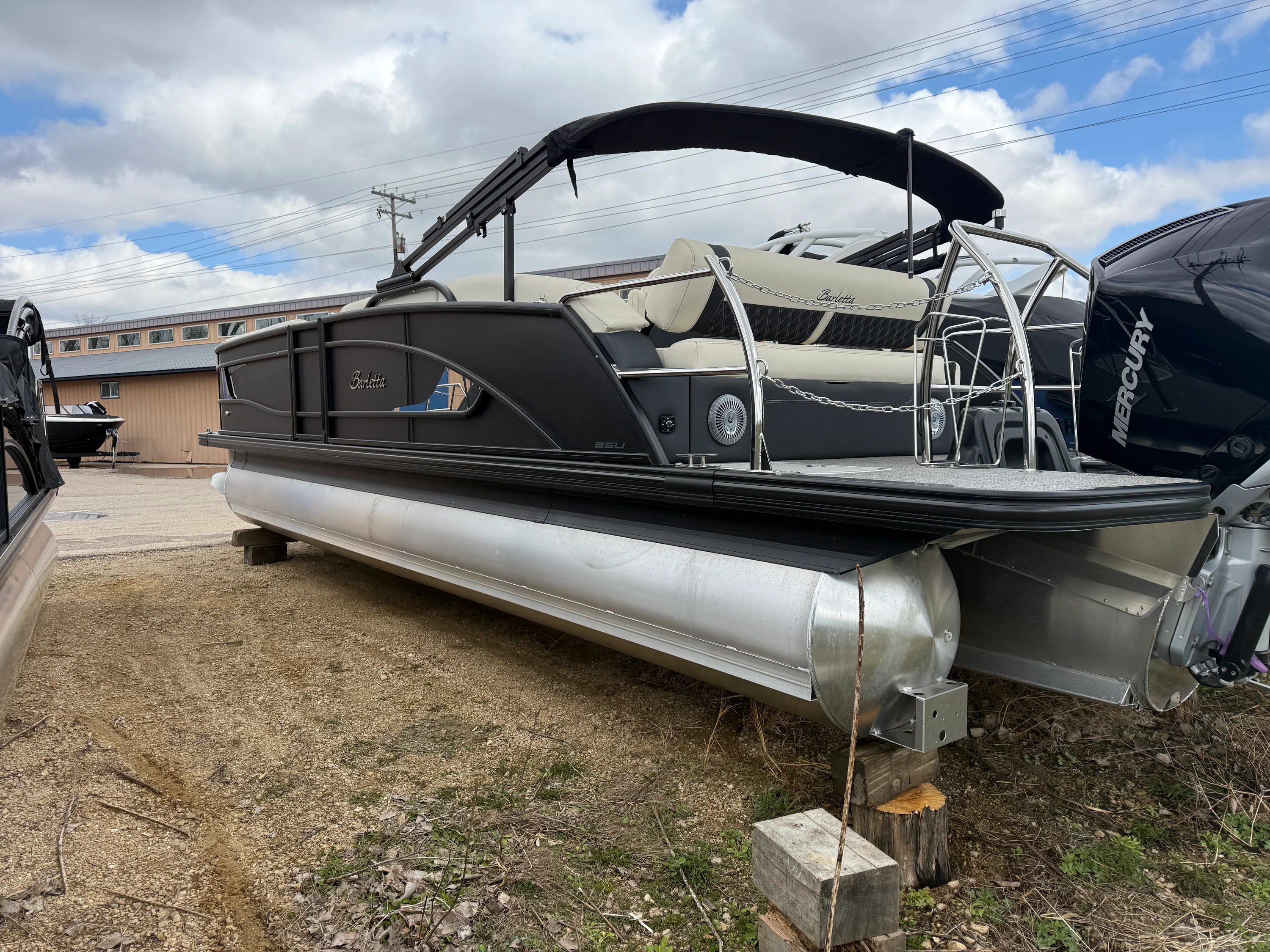 2026 Barletta Lusso 25 U Image Thumbnail #3