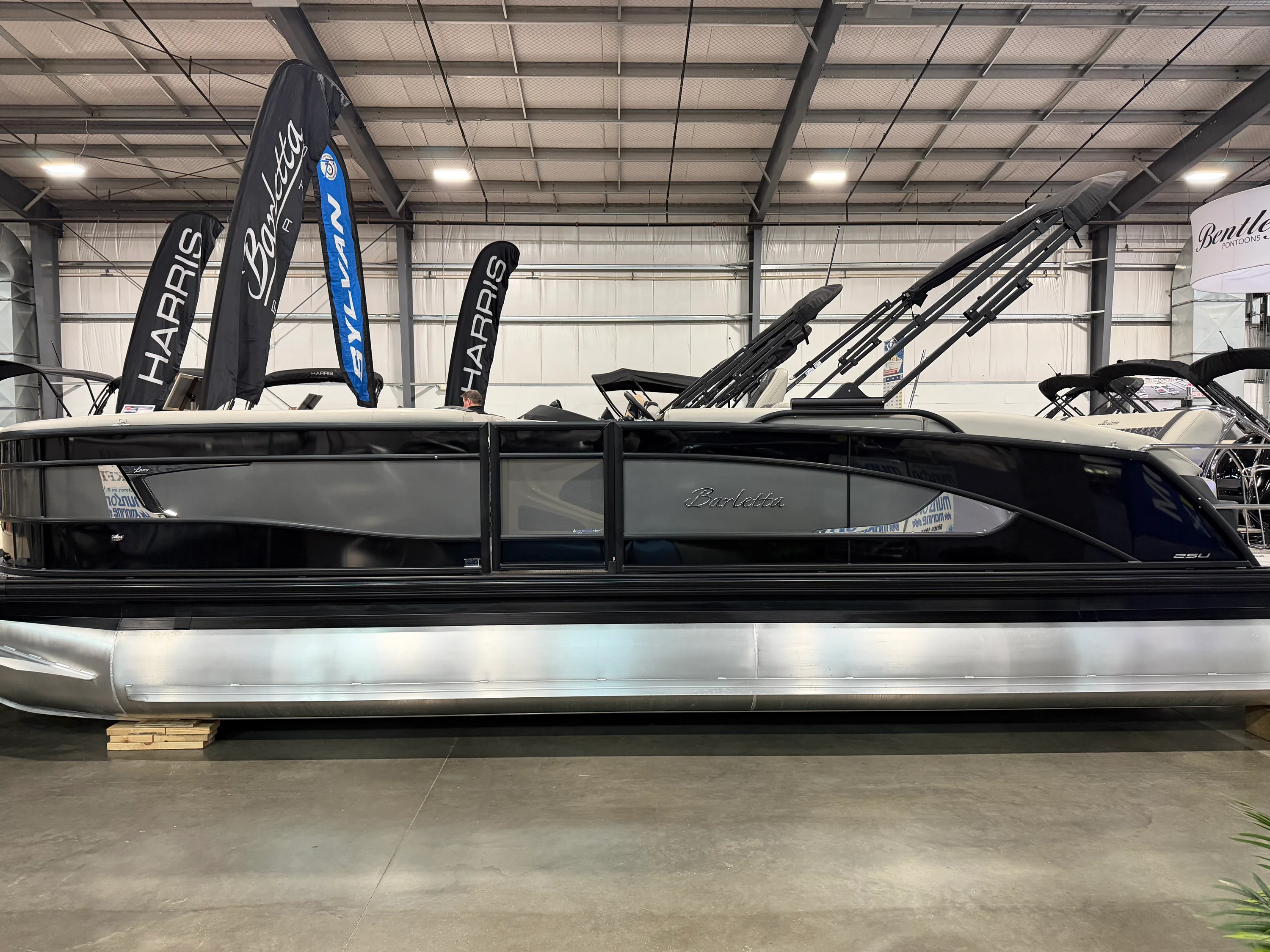 2026 Barletta Lusso 25 U Image Thumbnail #2