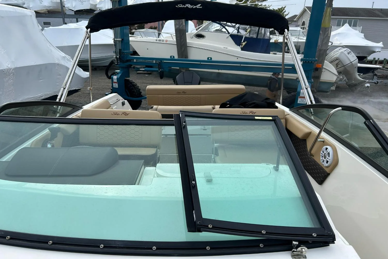 2019 Sea Ray SDX 250 Outboard Image Thumbnail #19