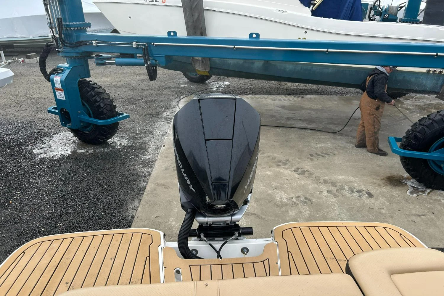 2019 Sea Ray SDX 250 Outboard Image Thumbnail #4