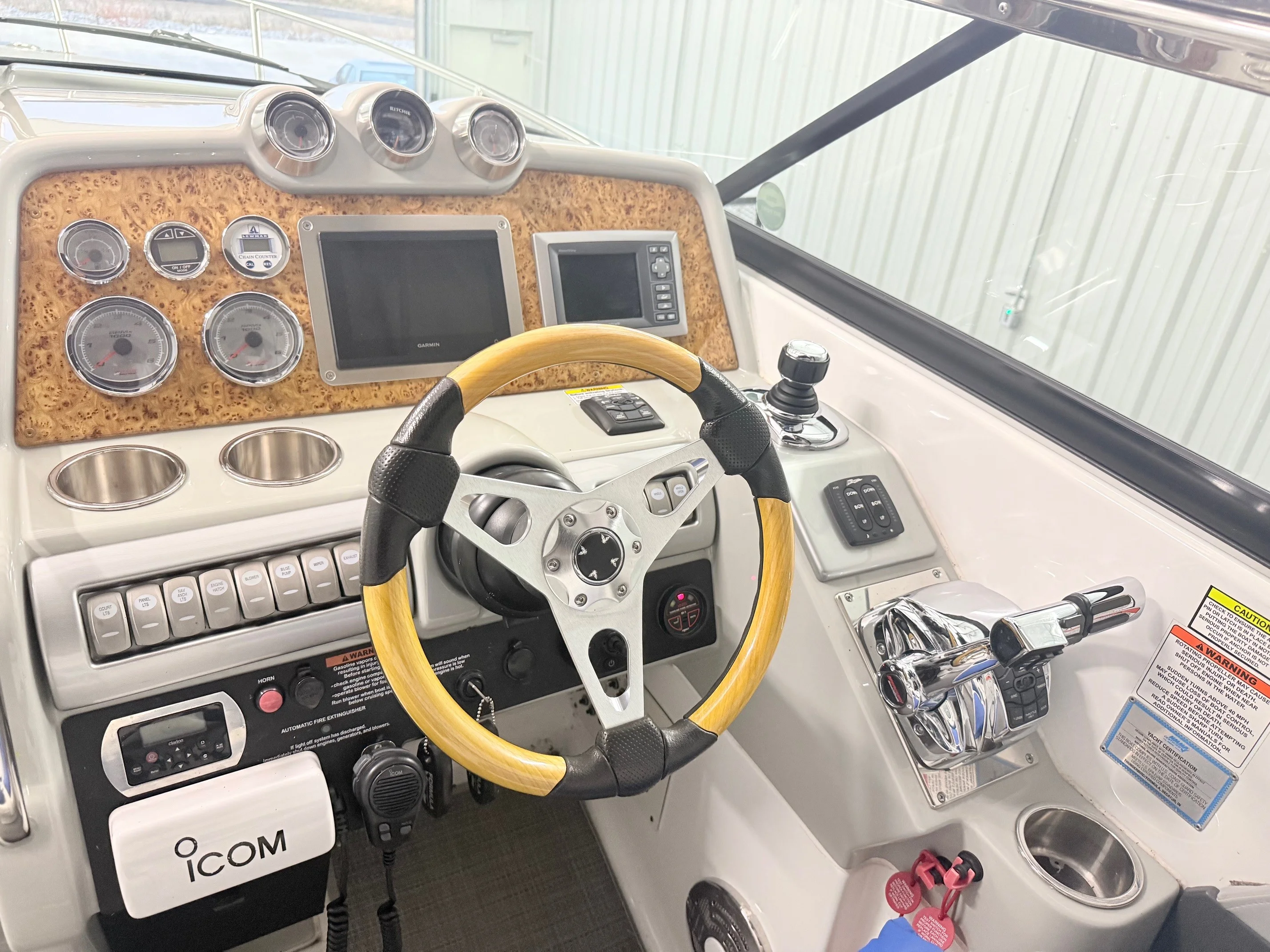 2012 Formula 310 SS Image Thumbnail #9