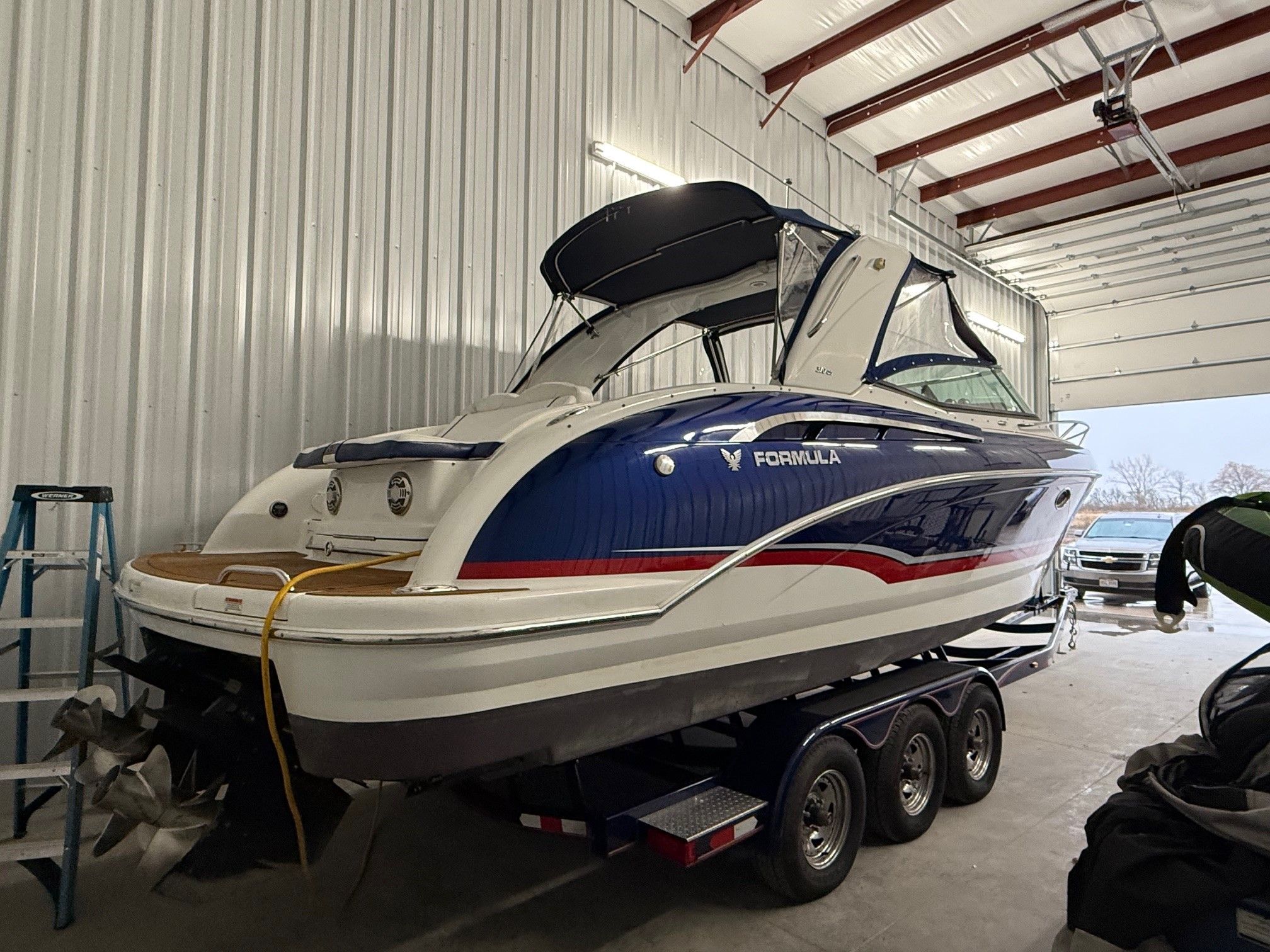 2012 Formula 310 SS Image Thumbnail #2