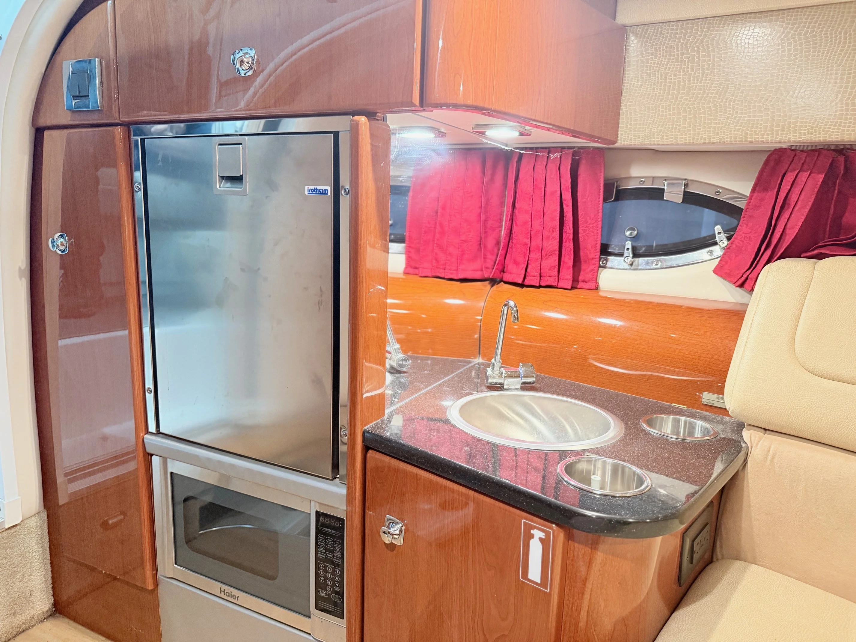 2012 Formula 310 SS Image Thumbnail #13