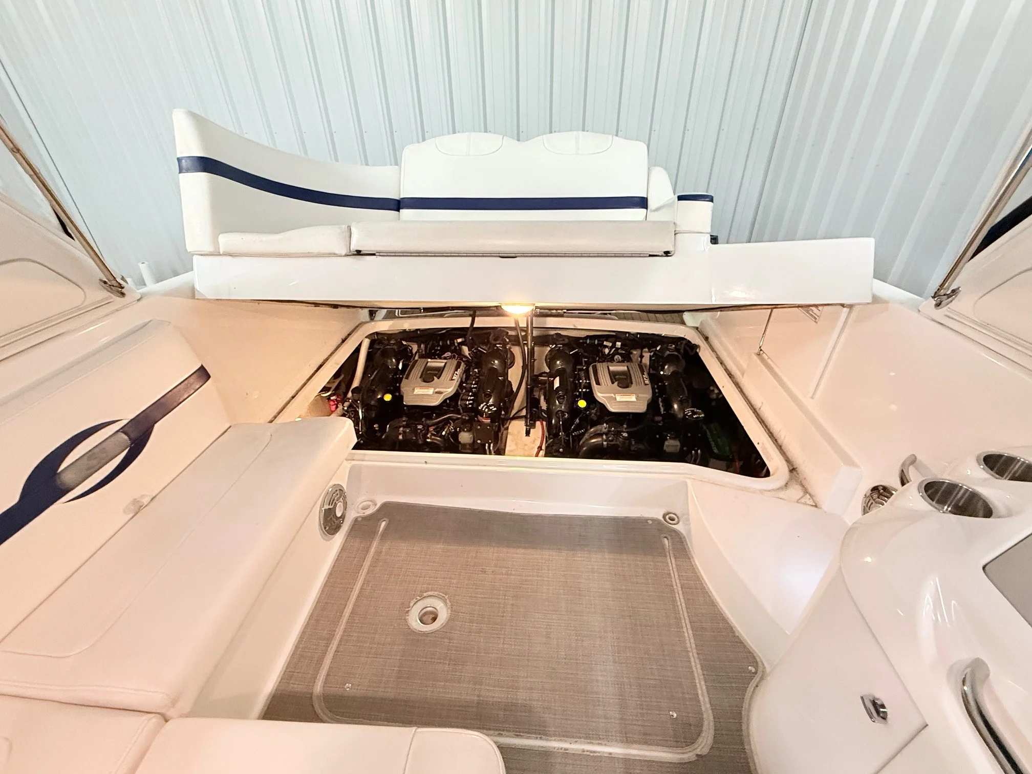 2012 Formula 310 SS Image Thumbnail #18