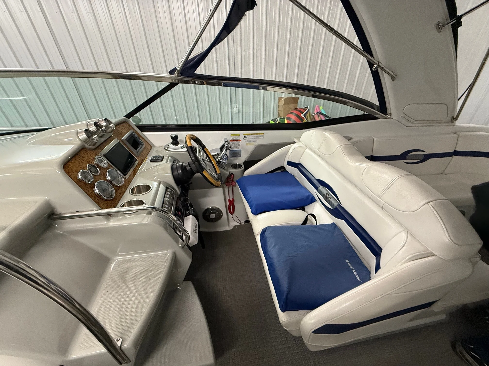 2012 Formula 310 SS Image Thumbnail #3