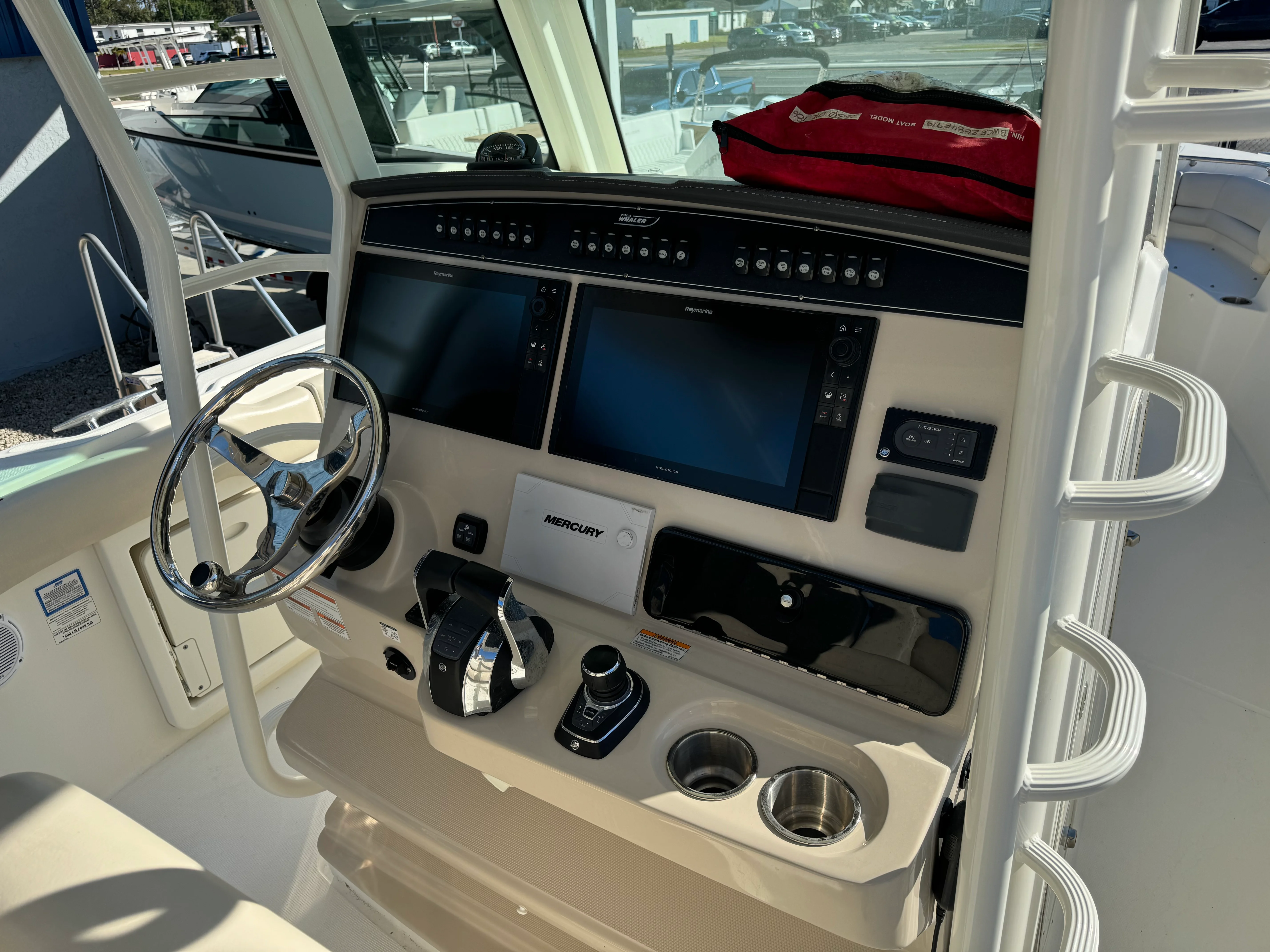 2019 Boston Whaler 330 Outrage Image Thumbnail #12