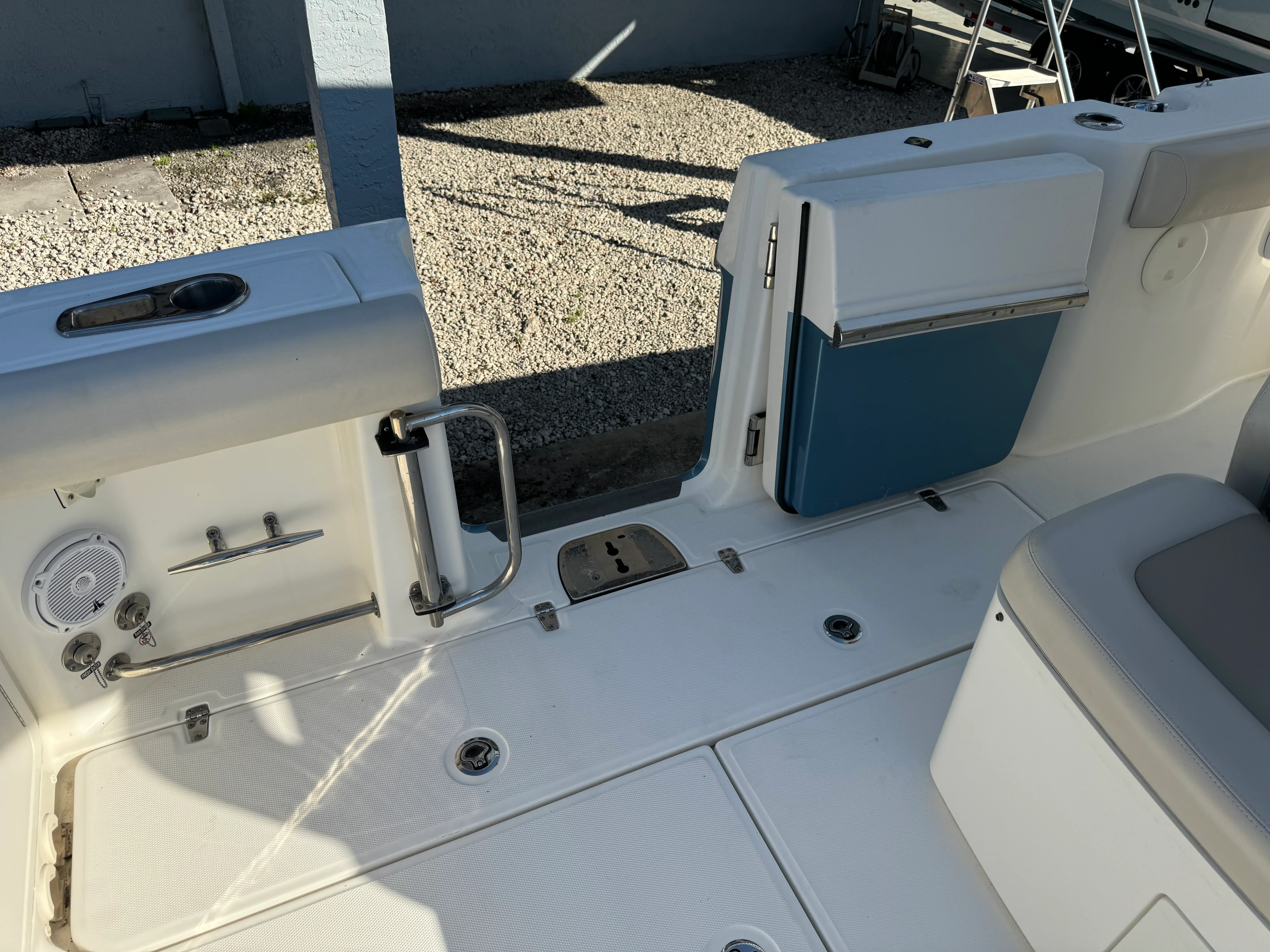 2019 Boston Whaler 330 Outrage Image Thumbnail #20